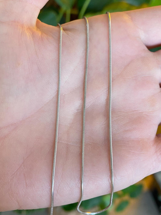 Vintage Solid 14k White Gold Snake Chain Necklace - 20 inches