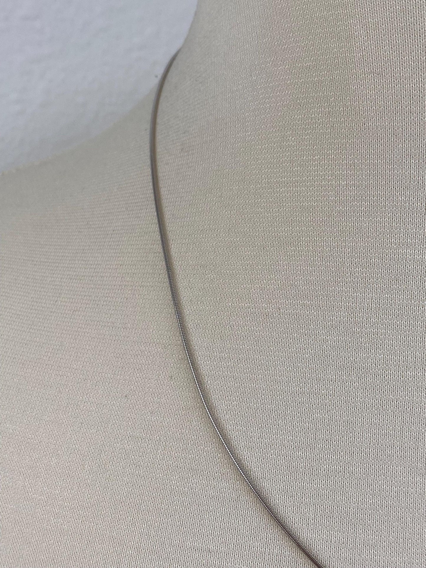 Vintage Solid 14k White Gold Snake Chain Necklace - 20 inches