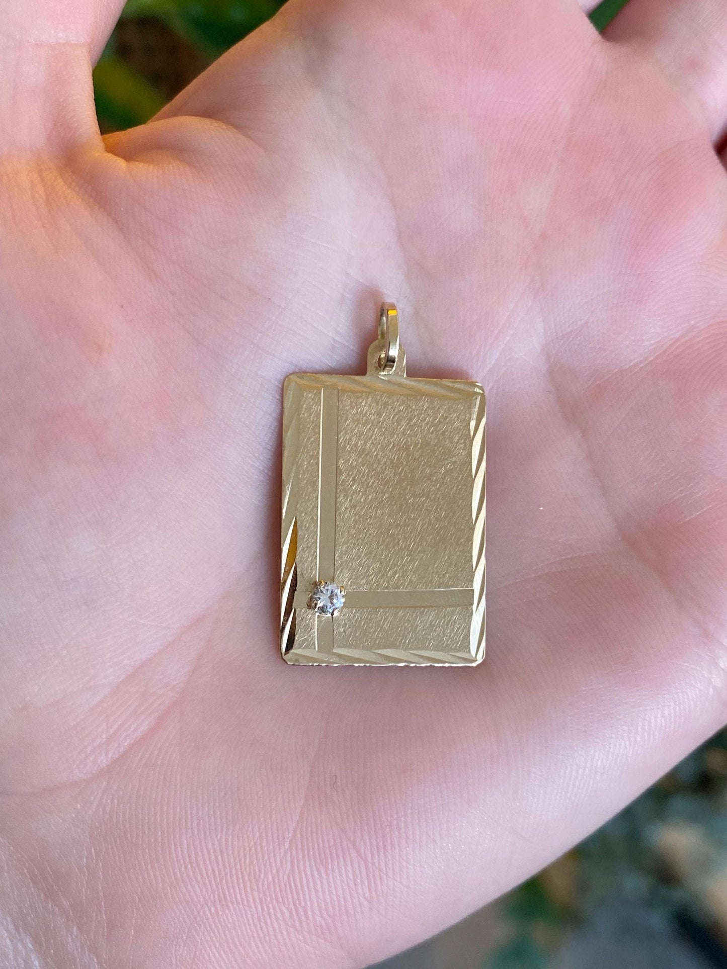 Vintage Solid 14k Yellow Gold Cubic Zirconia Diamond Cut Charm