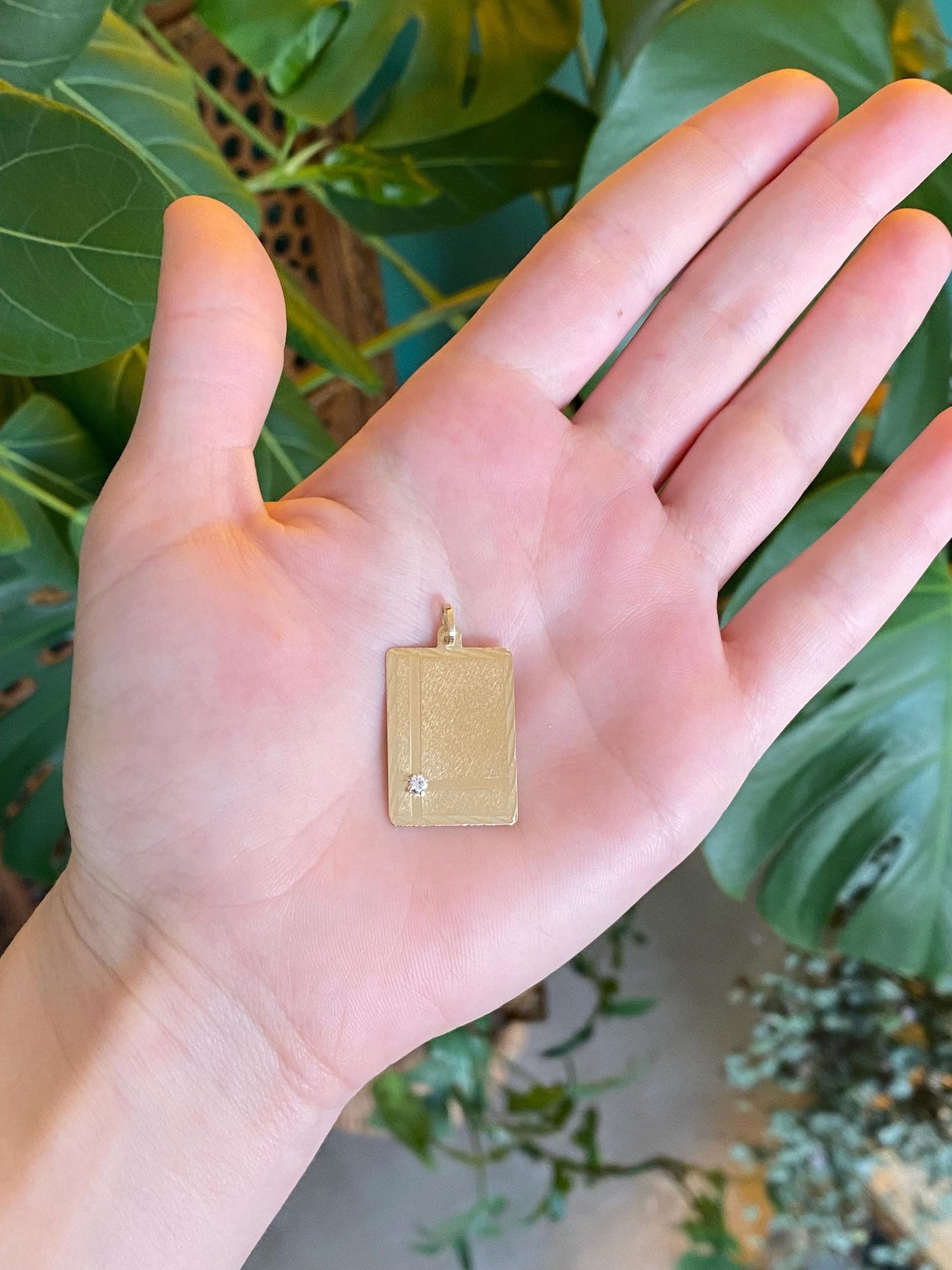 Vintage Solid 14k Yellow Gold Cubic Zirconia Diamond Cut Charm