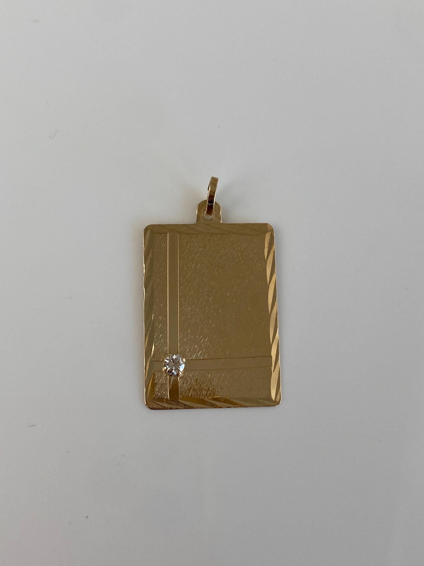 Vintage Solid 14k Yellow Gold Cubic Zirconia Diamond Cut Charm