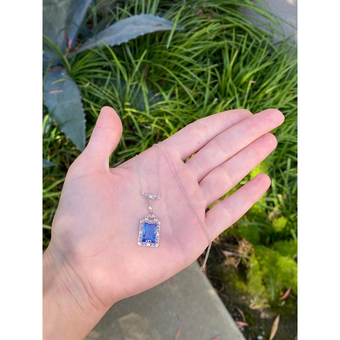 Solid 10k White Gold Blue Cubic Zirconia Pearl Art Deco Necklace - 16.25 inches