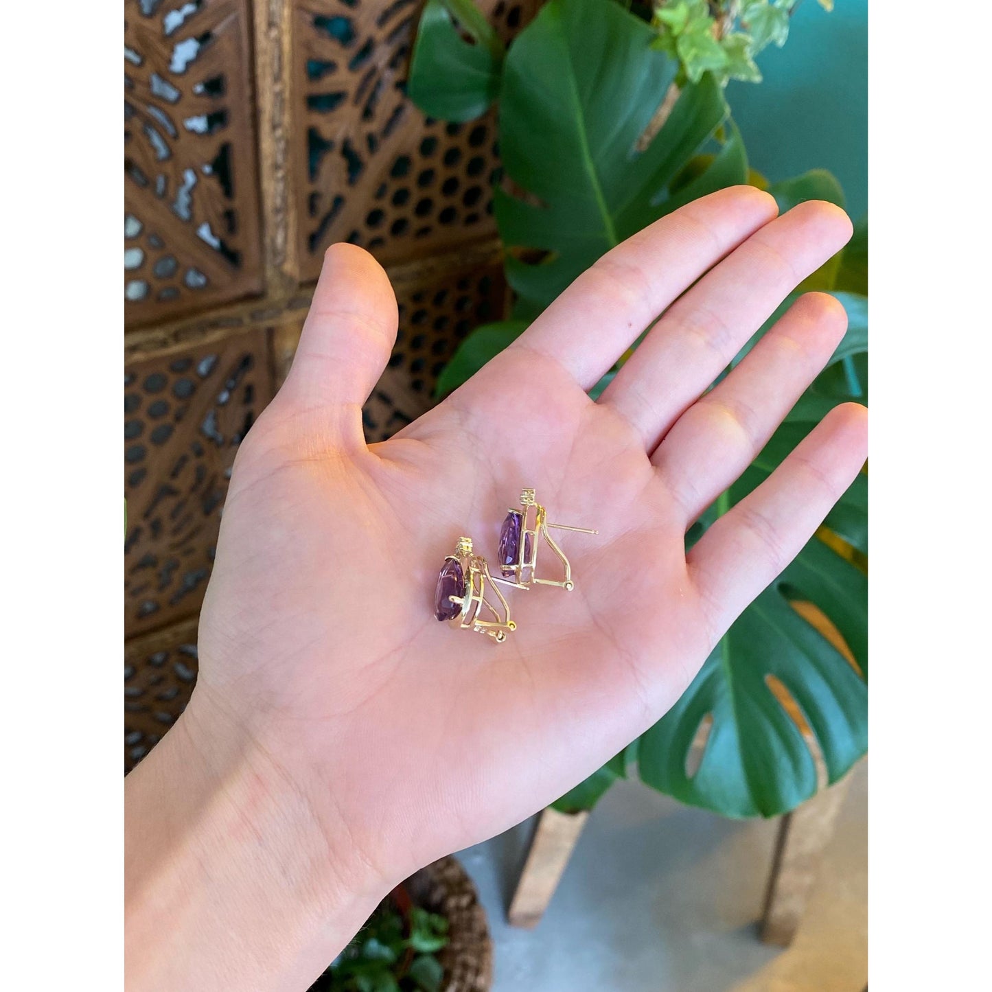 Vintage Solid 14k Yellow Gold Diamond Amethyst Stud Earrings