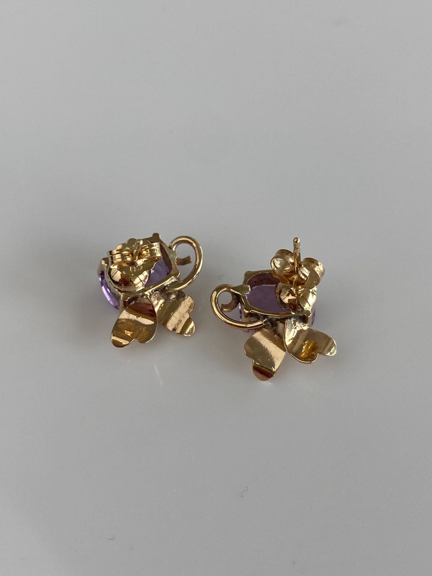 Vintage Solid 14k Yellow Gold Amethyst Leaves Stud Earrings