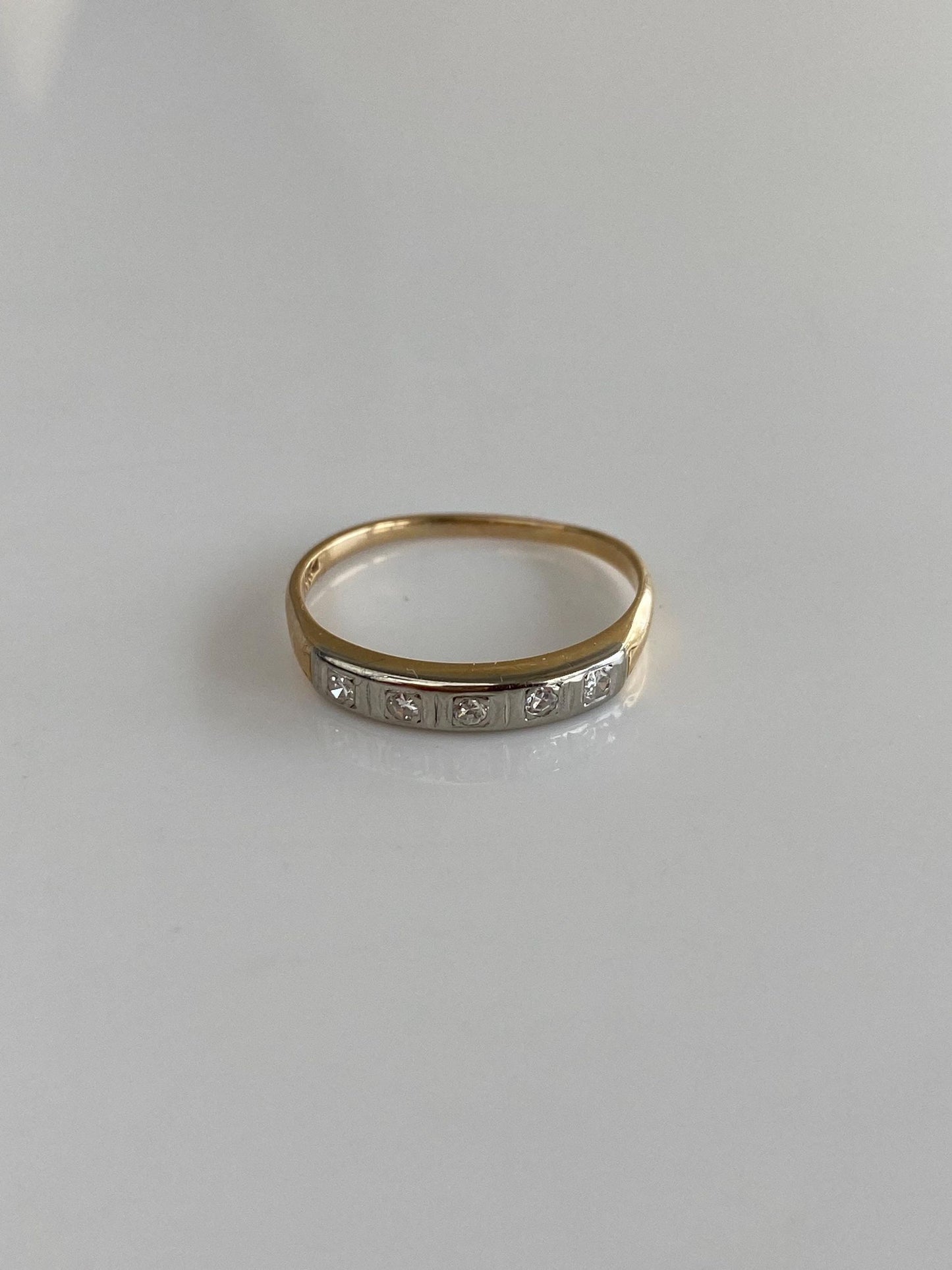 Vintage Solid 14k White & Yellow Gold Clear Sapphire Ring - Size 7.75