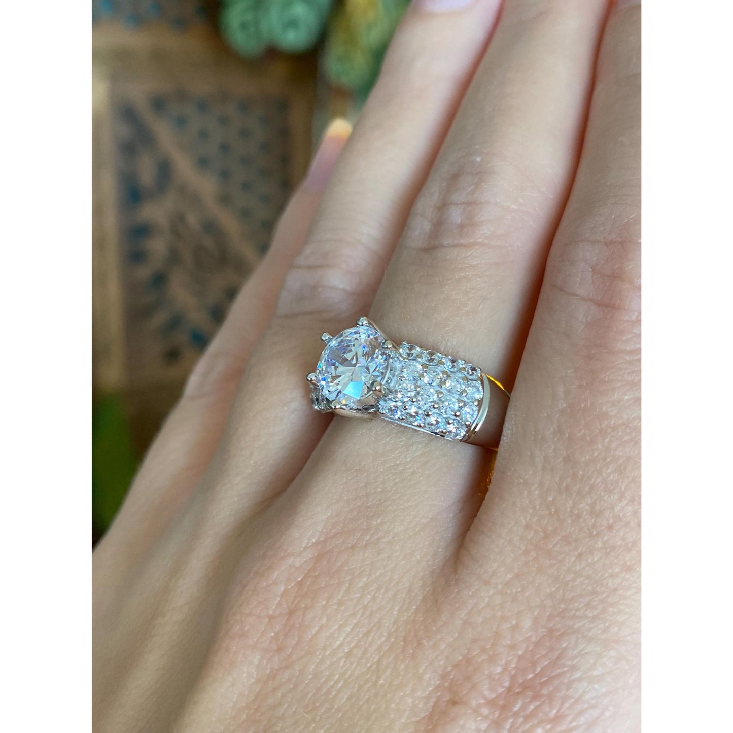 Solid 14k White Gold Cubic Zirconia Ring - Size 6.75