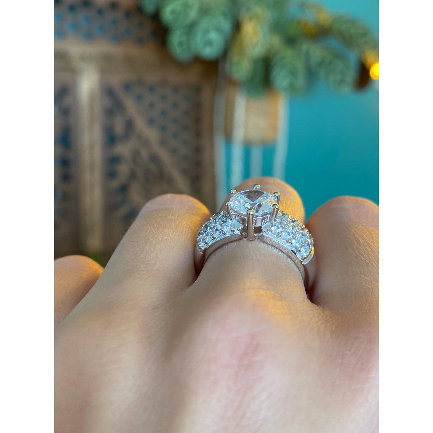 Solid 14k White Gold Cubic Zirconia Ring - Size 6.75