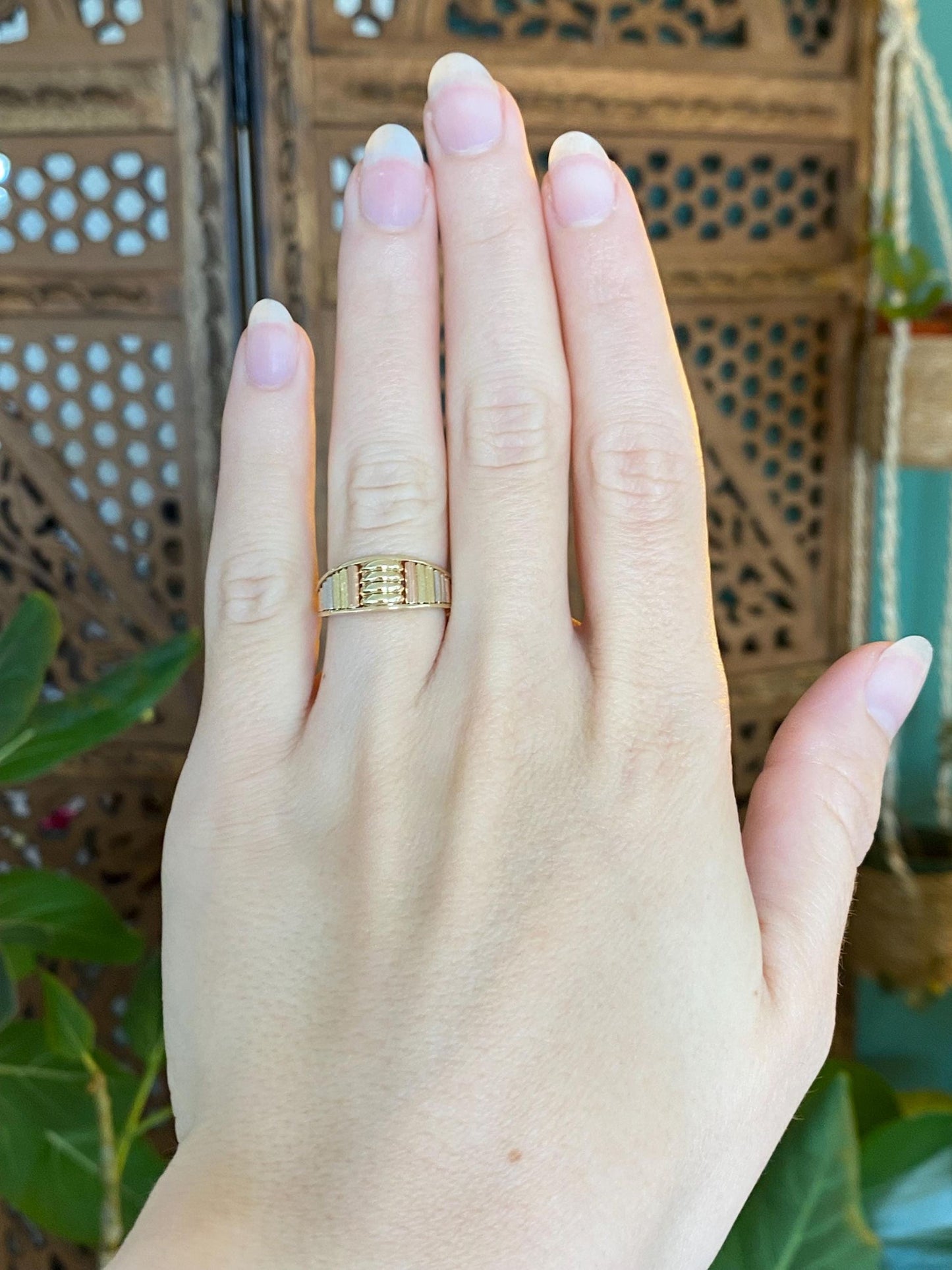 Vintage Solid 14k Tri Tone Gold Mesh Ring Band - Size 5.25