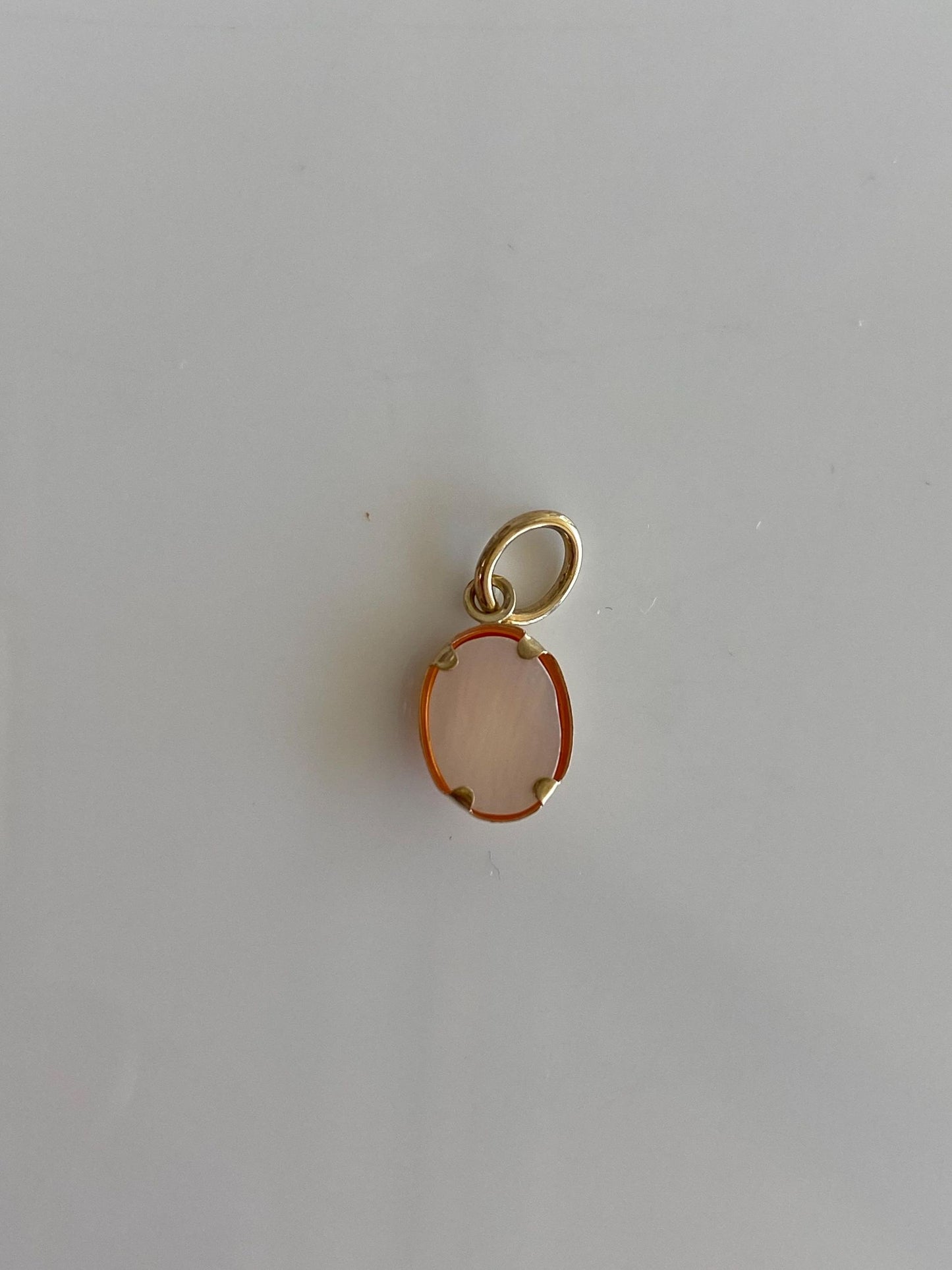 Vintage Solid 14k Yellow Gold Orange Cover Mother Of Pearl Charm