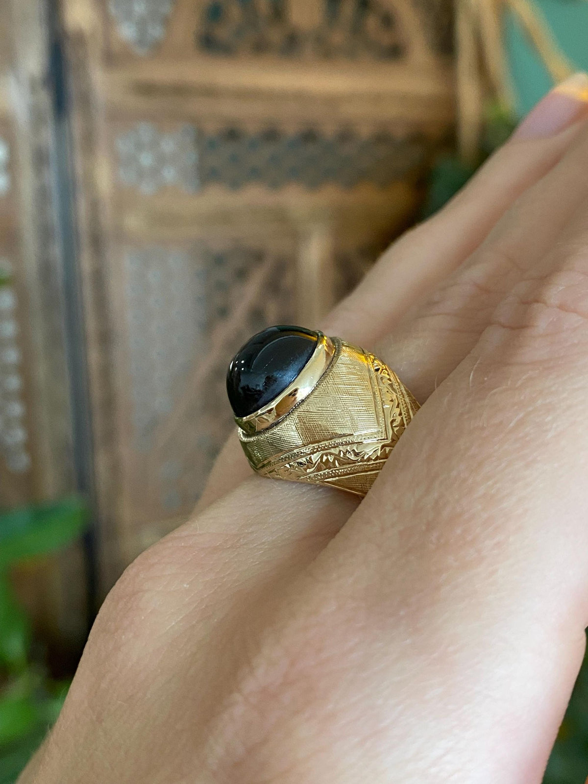 Vintage Solid 10k Yellow Gold Star Sapphire Designed Signet Ring - Size 10