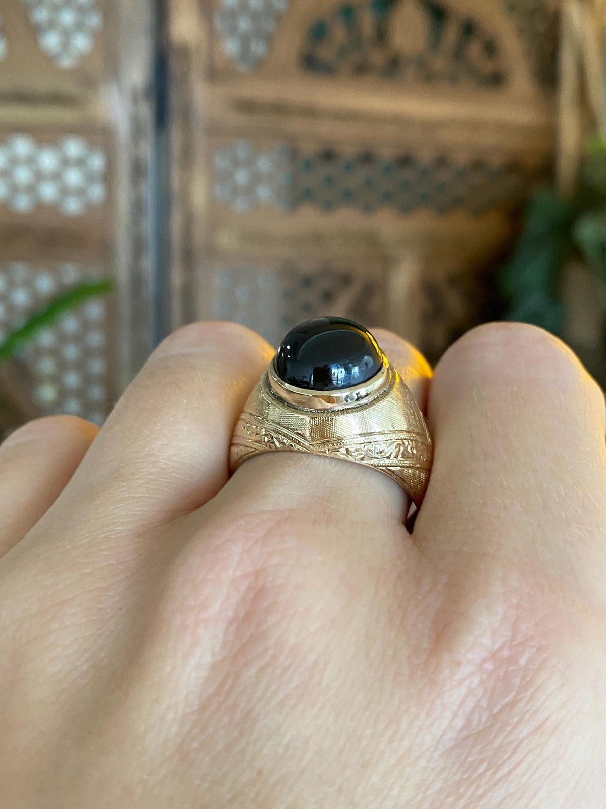 Vintage Solid 10k Yellow Gold Star Sapphire Designed Signet Ring - Size 10