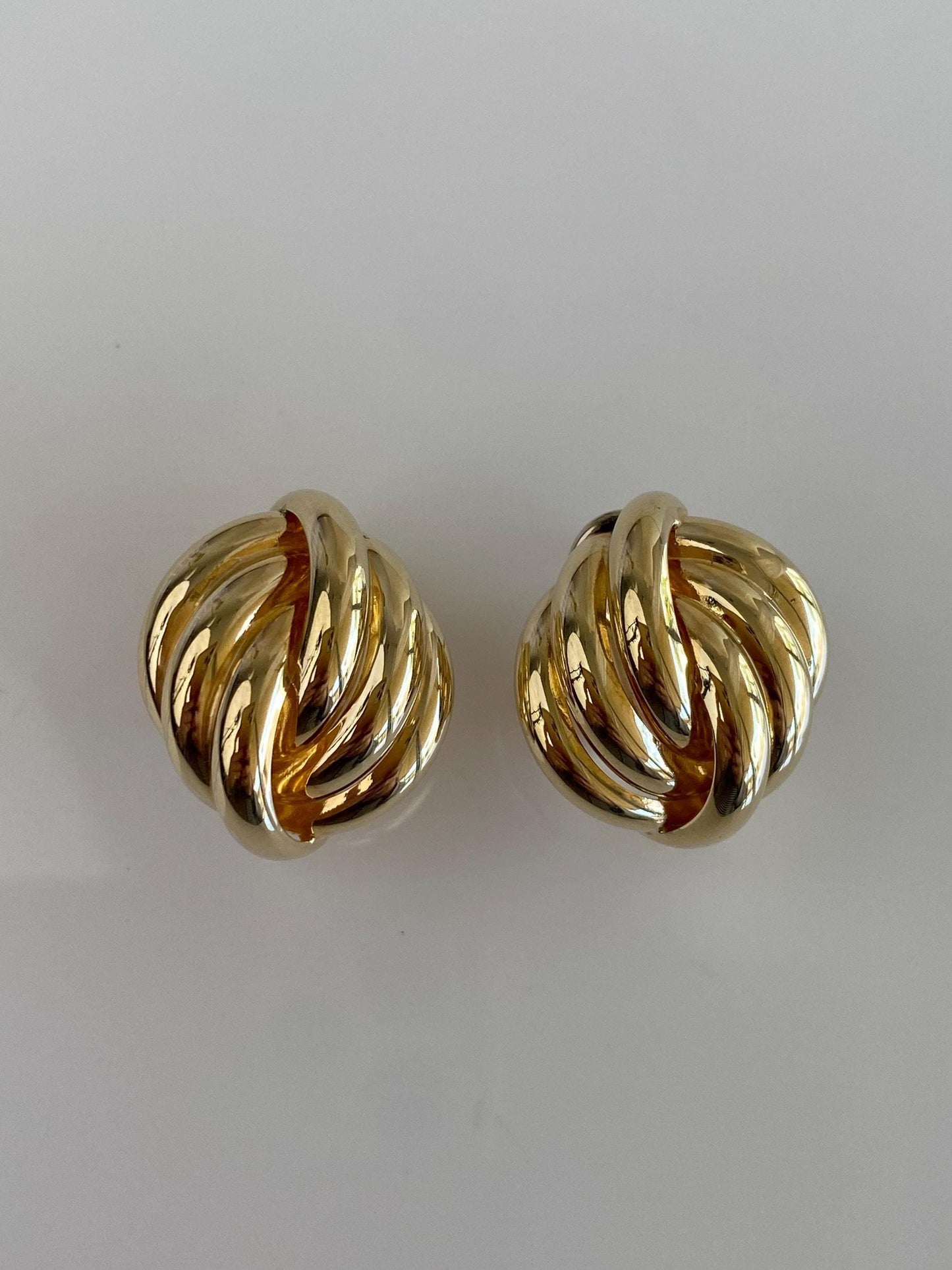 Vintage 14k Yellow Gold Large Knot Style Stud Earrings