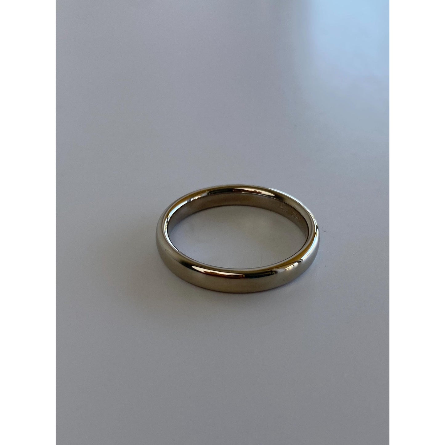 Vintage Solid 14k White Gold Ring Band - Size 8.75