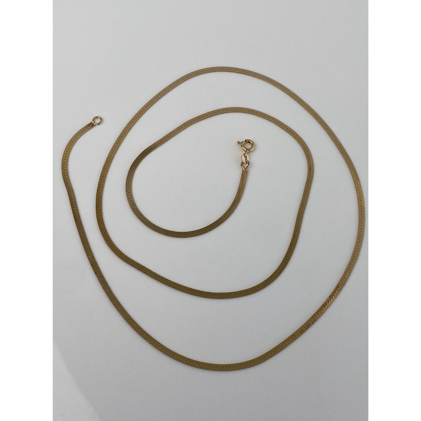 Vintage Solid 14k Yellow Gold Herringbone Chain Necklace - 30 inches