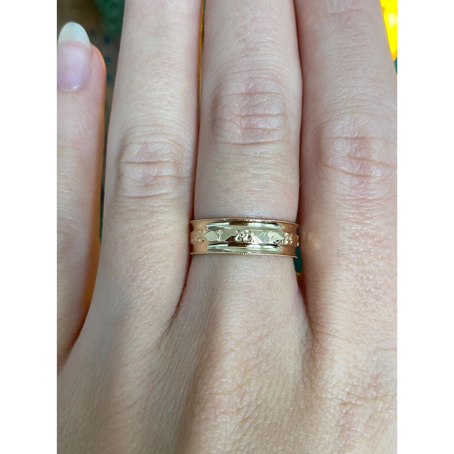 Vintage Solid 14k Yellow Gold Wide Designed Miligrain Ring Band - Size 6.25