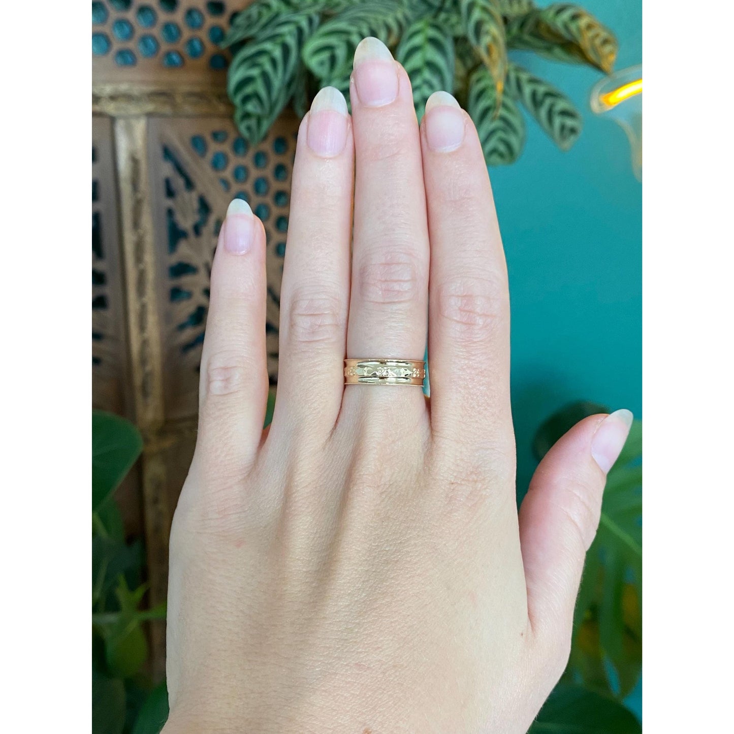 Vintage Solid 14k Yellow Gold Wide Designed Miligrain Ring Band - Size 6.25