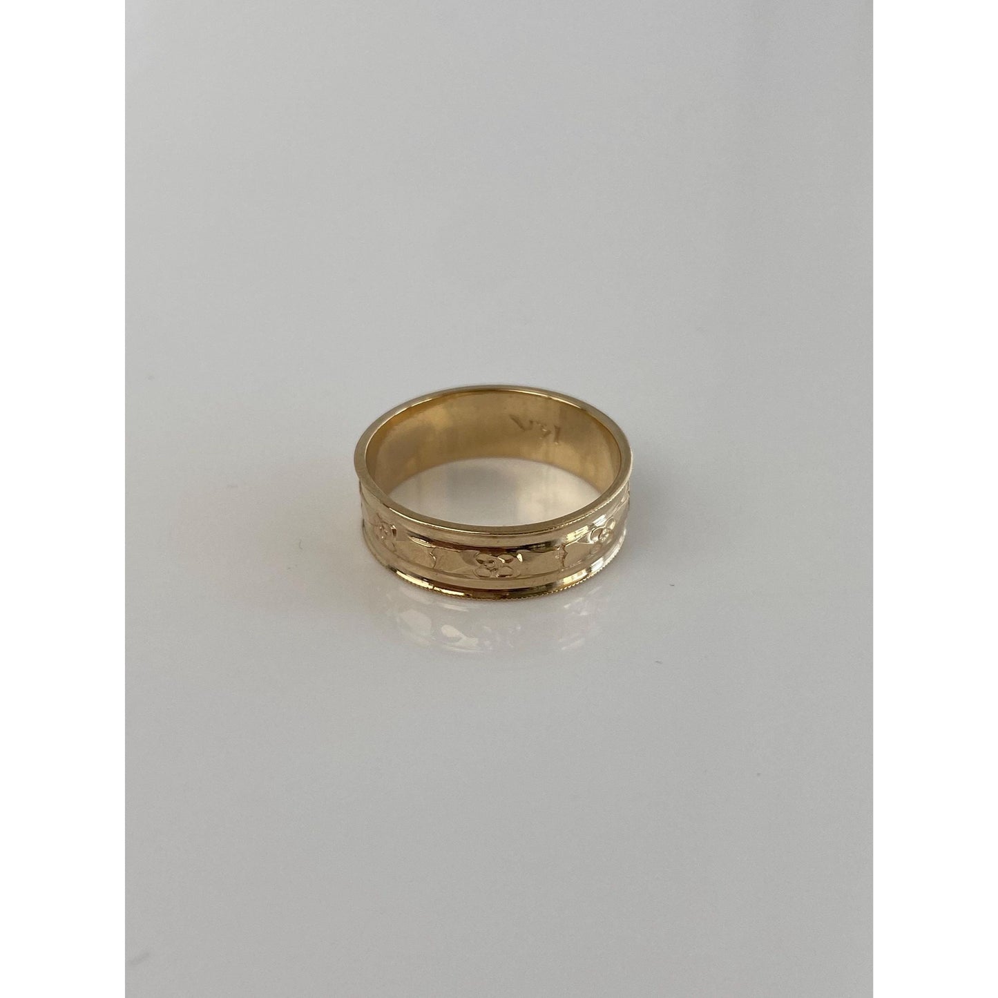 Vintage Solid 14k Yellow Gold Wide Designed Miligrain Ring Band - Size 6.25