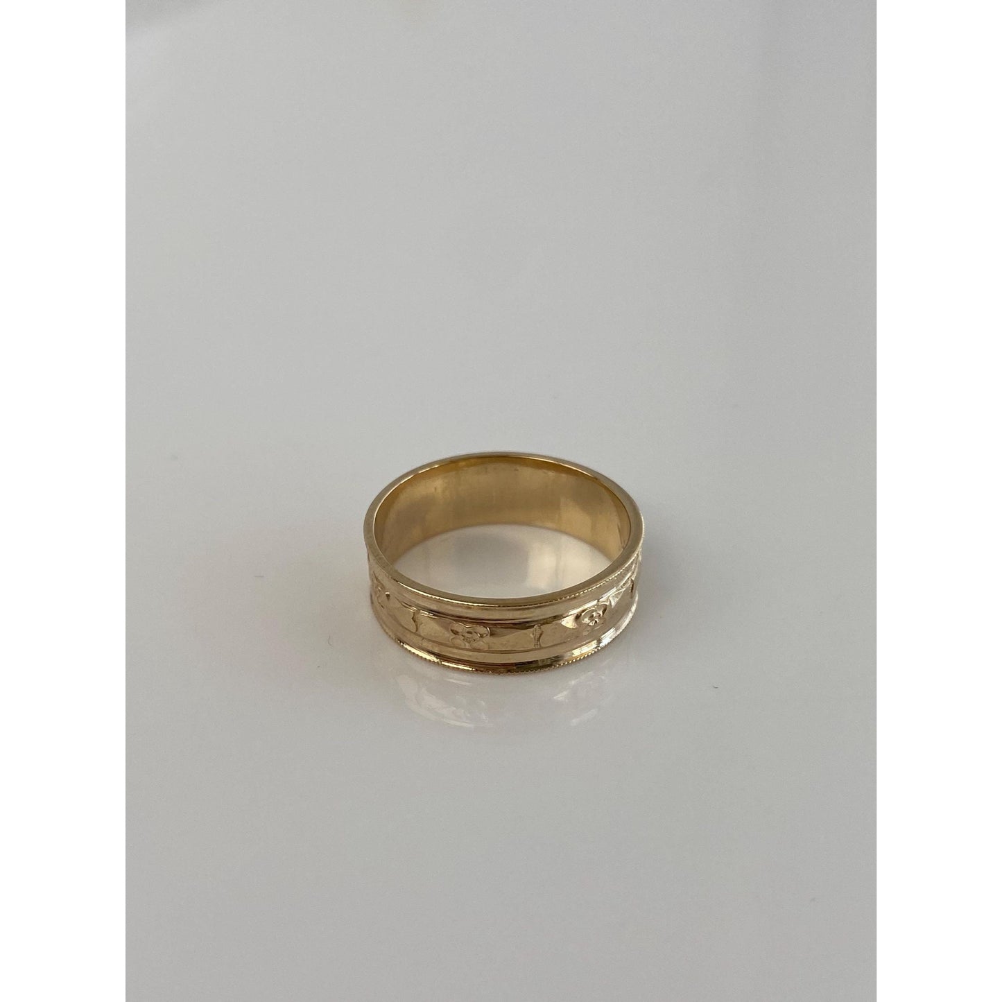 Vintage Solid 14k Yellow Gold Wide Designed Miligrain Ring Band - Size 6.25