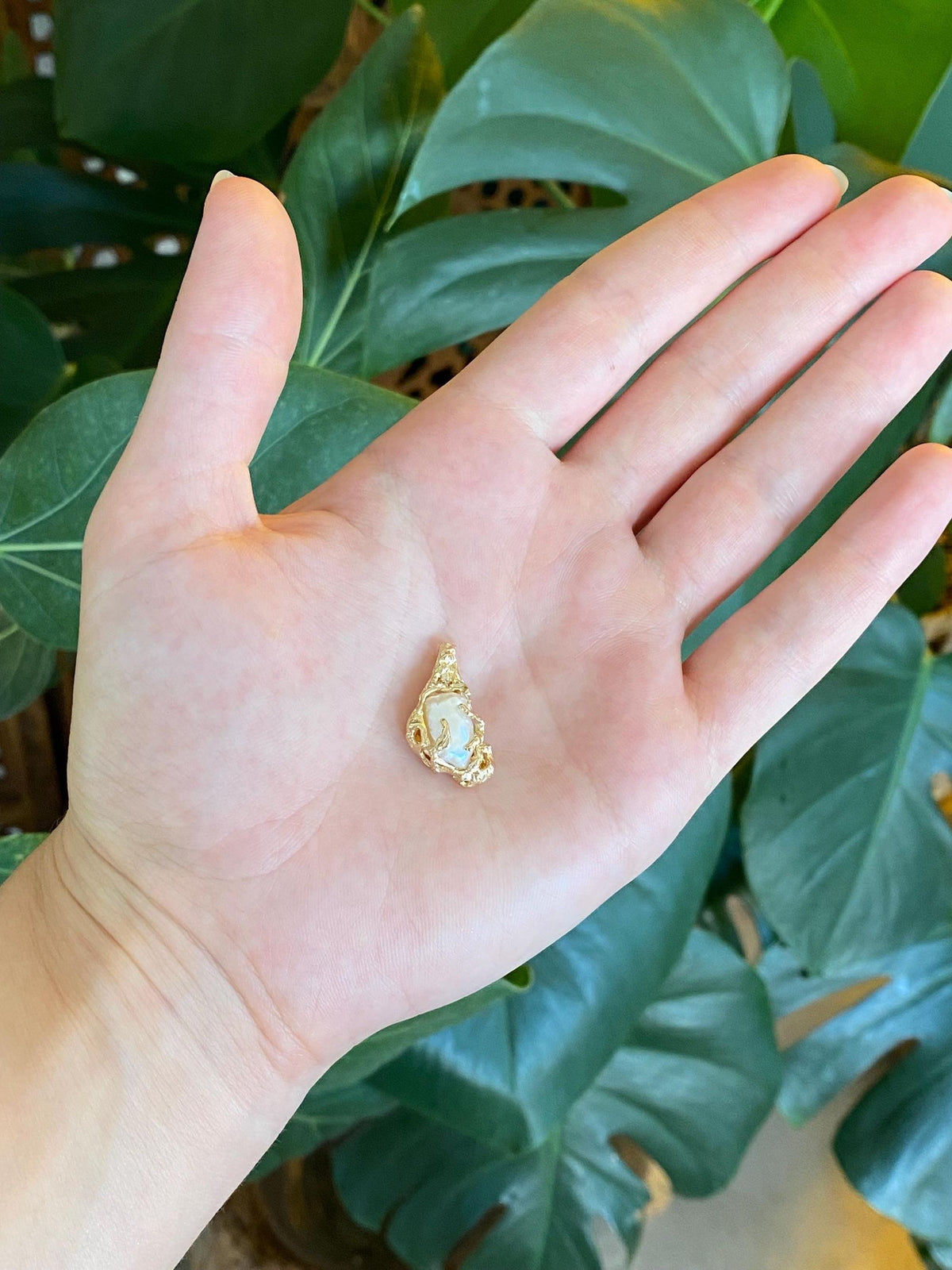 Vintage Solid 14k Yellow Gold Organic Freeform Pearl Charm