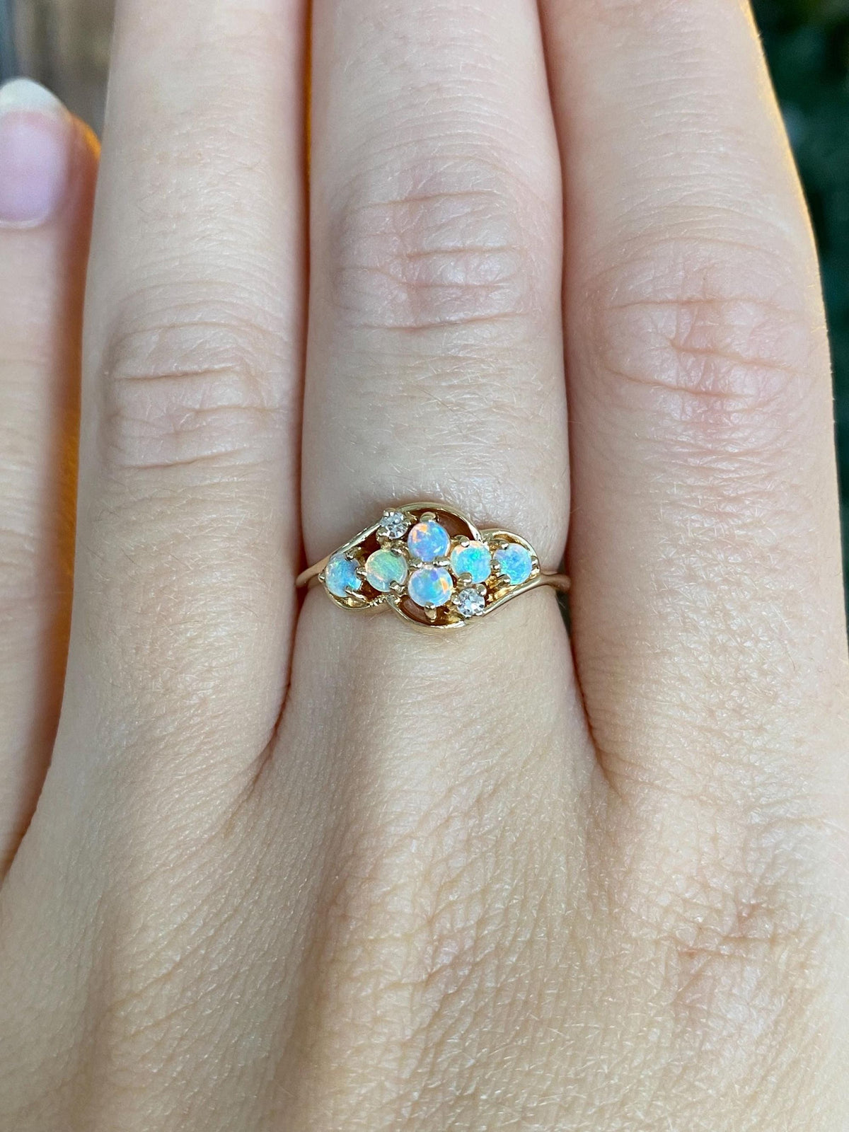 Vintage Solid 14k Yellow Gold Diamonds Opals Ring - Size 6.25
