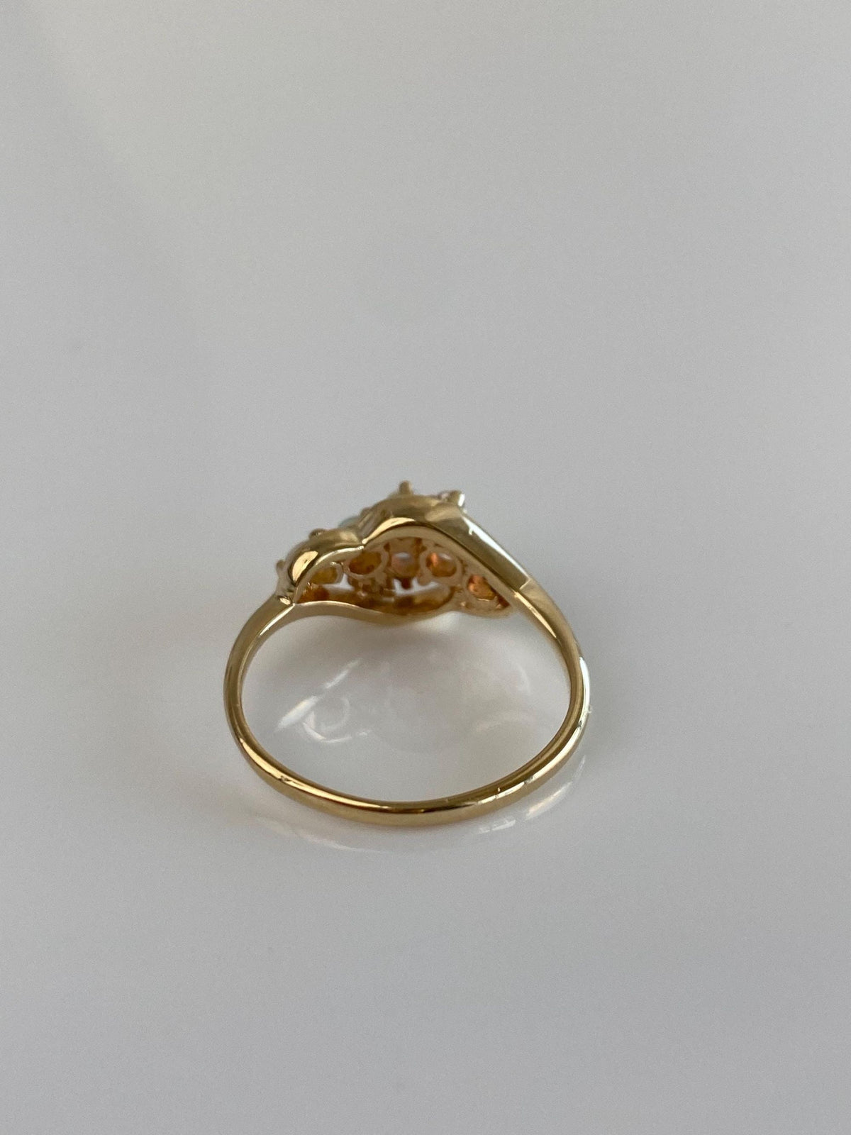 Vintage Solid 14k Yellow Gold Diamonds Opals Ring - Size 6.25