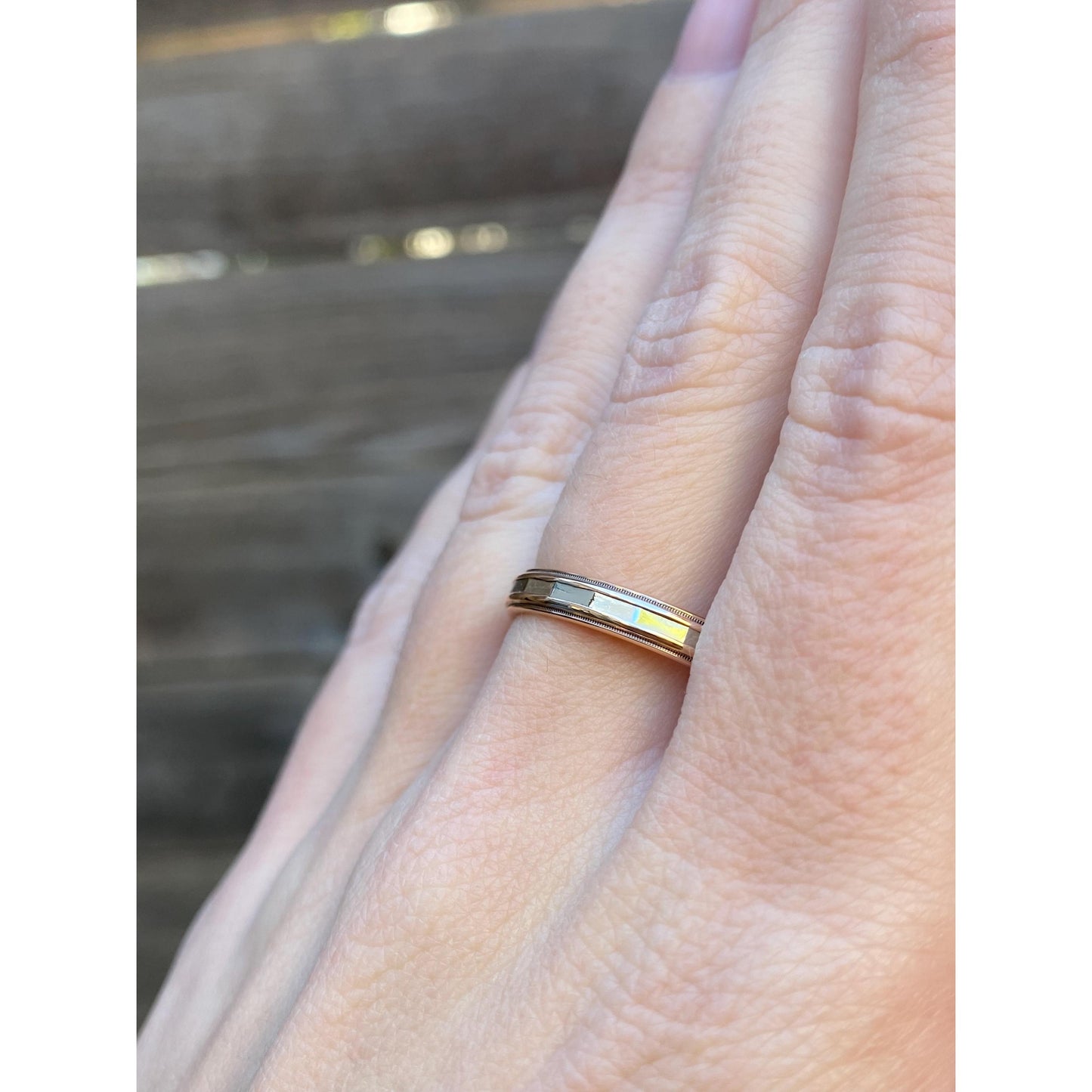 Vintage Solid 14k White & Yellow Gold Faceted Milgrain Ring Band - Size 10.5