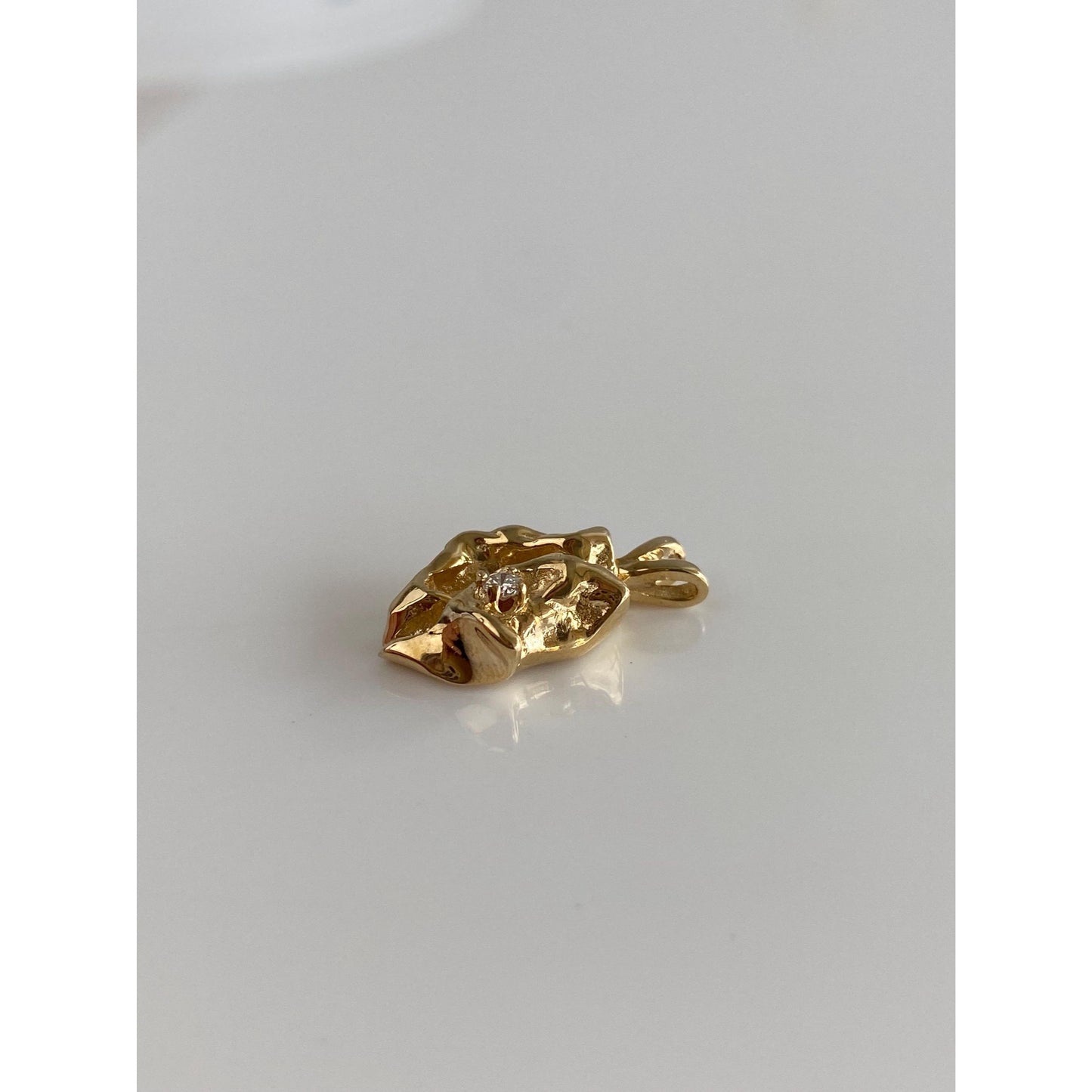 Vintage Solid 14k Yellow Gold Diamond Organic Charm