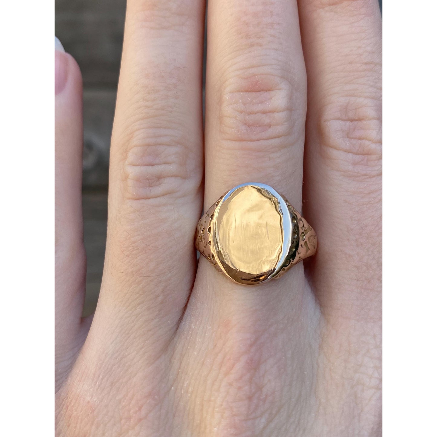 Vintage Solid 10k Yellow Gold Designed Signet Ring - Size 8.5