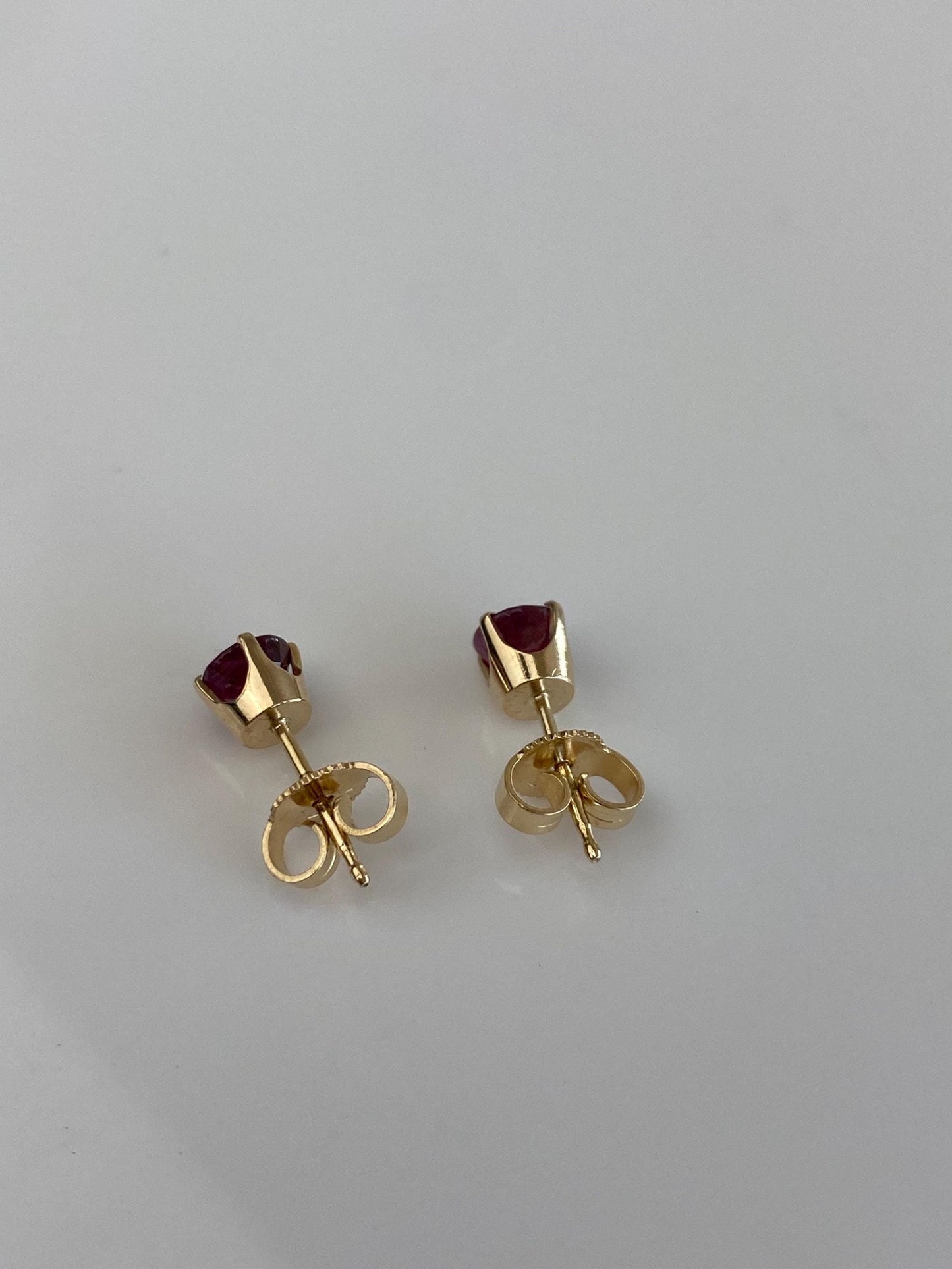 Vintage Solid 14k Yellow Gold Ruby Stud Earrings