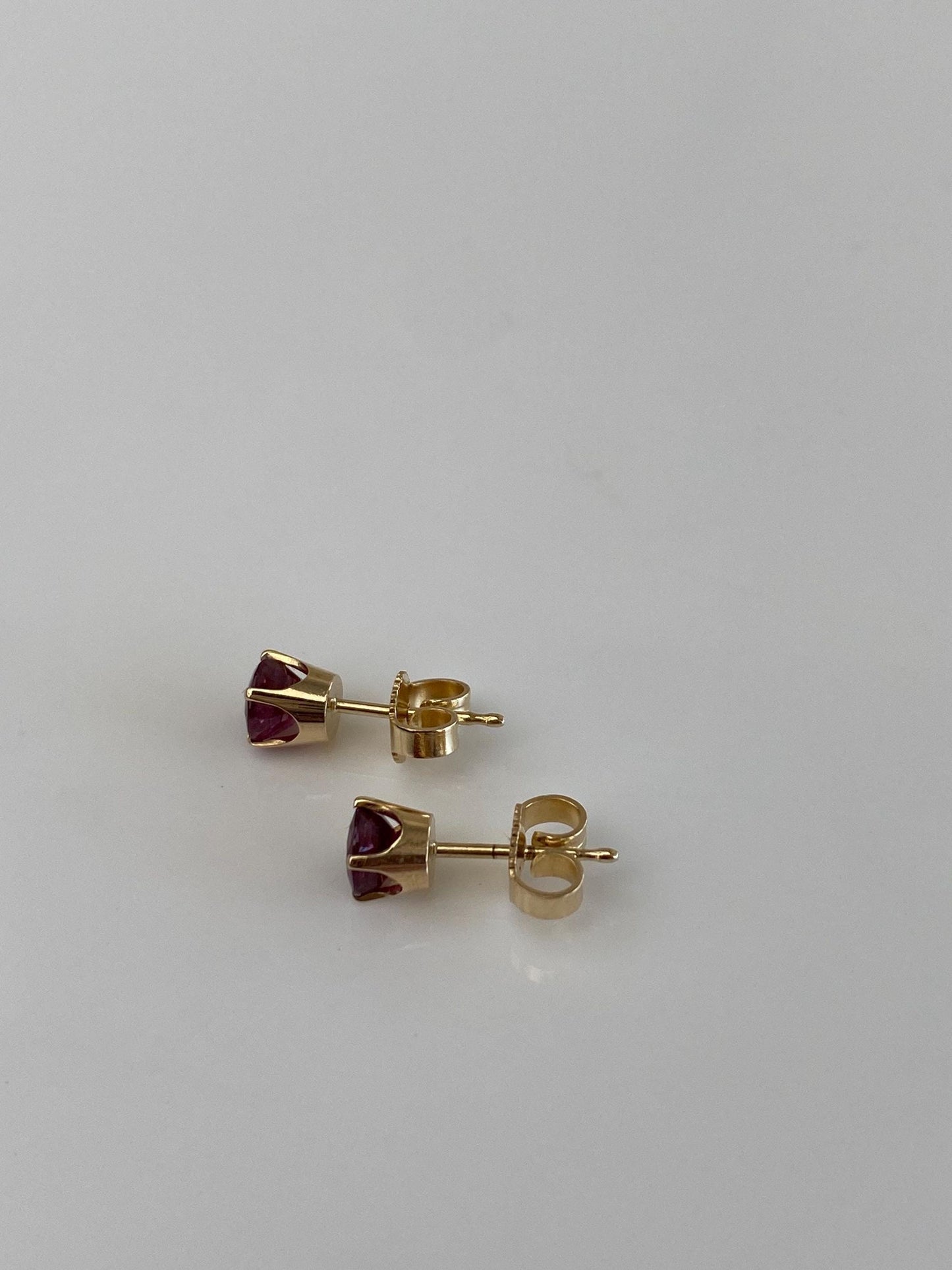 Vintage Solid 14k Yellow Gold Ruby Stud Earrings