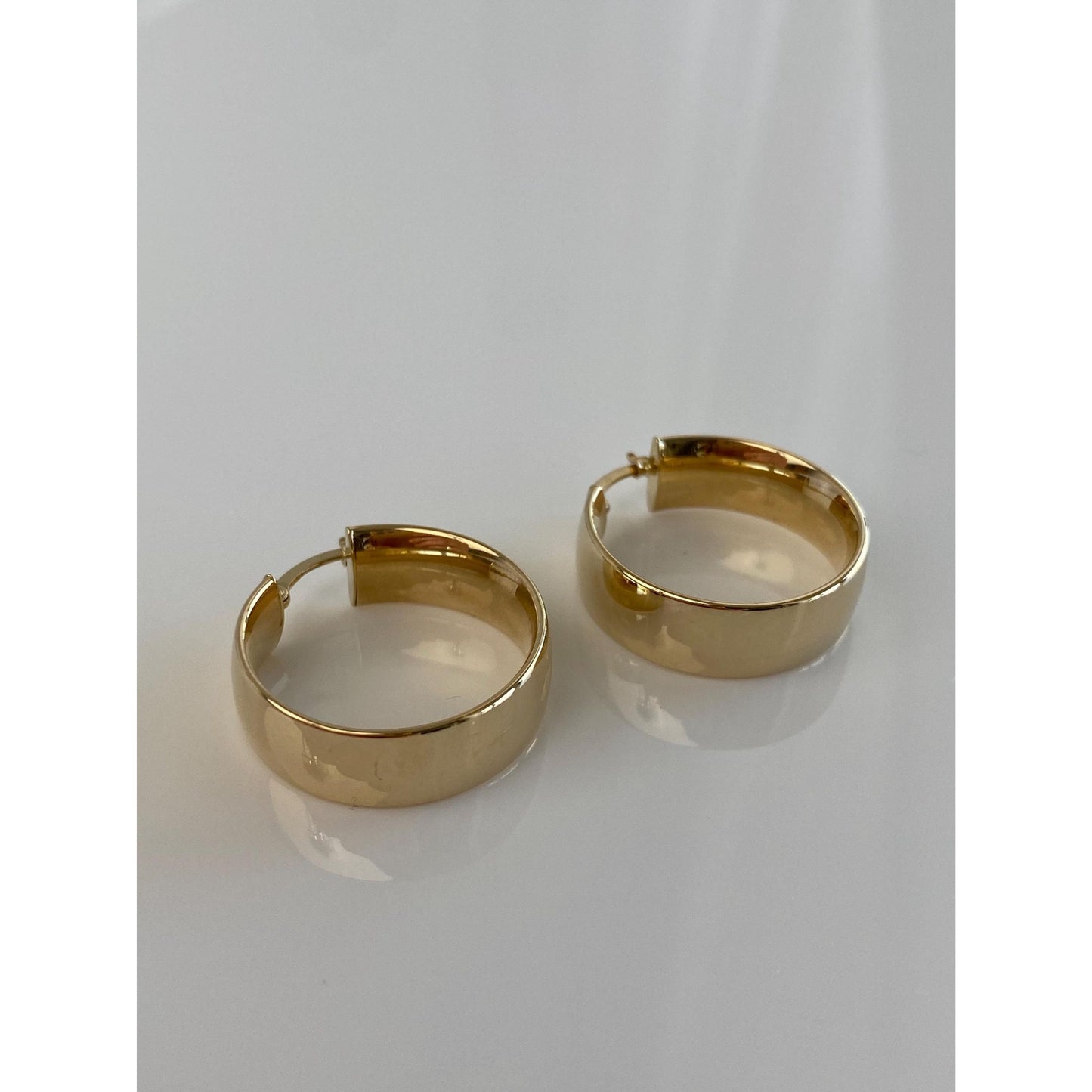 Vintage 14k Yellow Gold Chunky Hoop Earrings