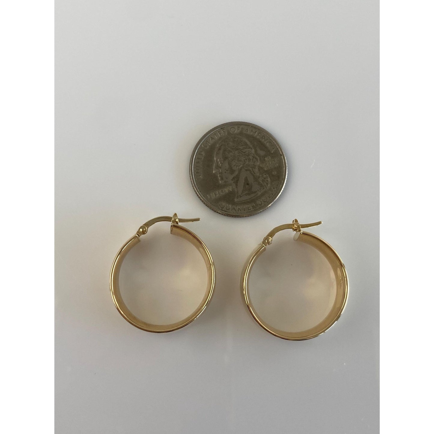 Vintage 14k Yellow Gold Chunky Hoop Earrings