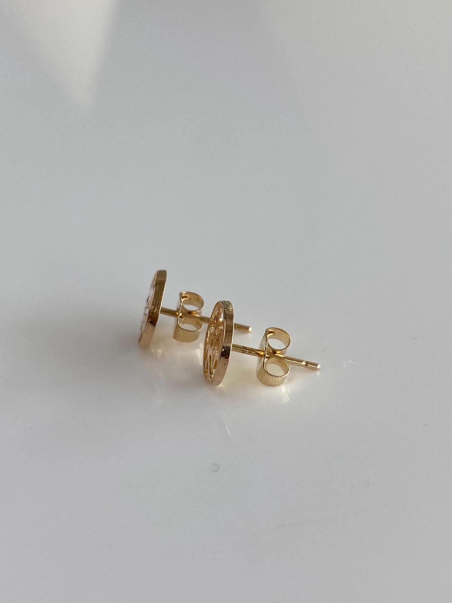 Vintage Solid 14k Yellow Gold Chinese Character Stud Earrings