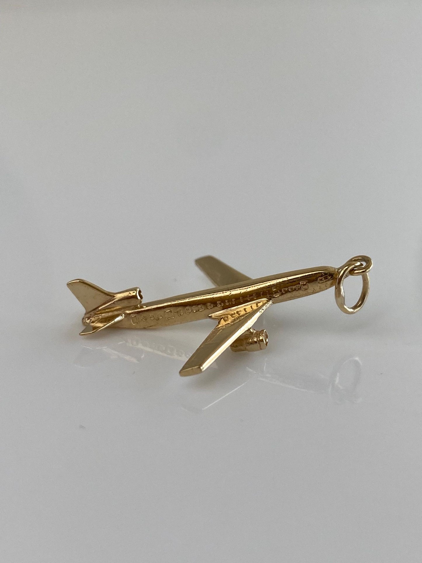 Vintage Solid 14k Yellow Gold Airplane Charm