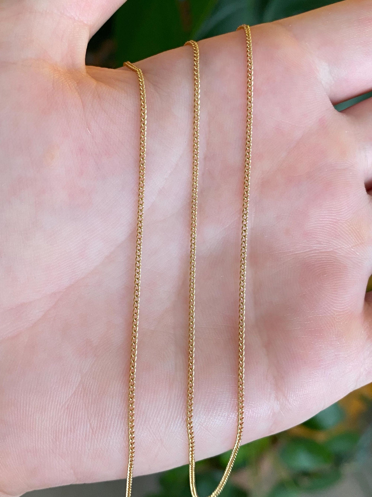 Vintage Solid 14k Yellow Gold Dainty Curb Chain Necklace - 18.5 inches