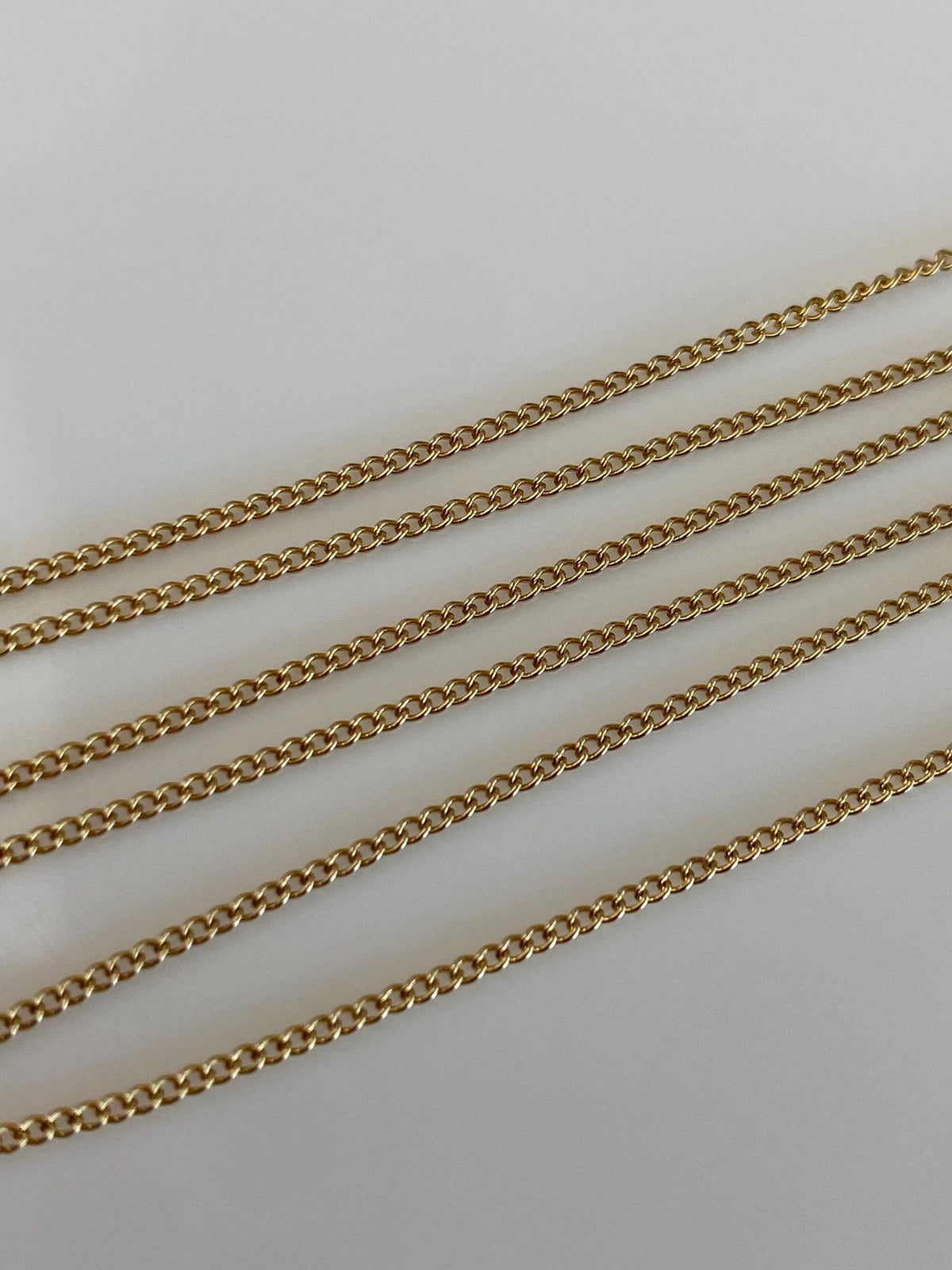 Vintage Solid 14k Yellow Gold Dainty Curb Chain Necklace - 18.5 inches