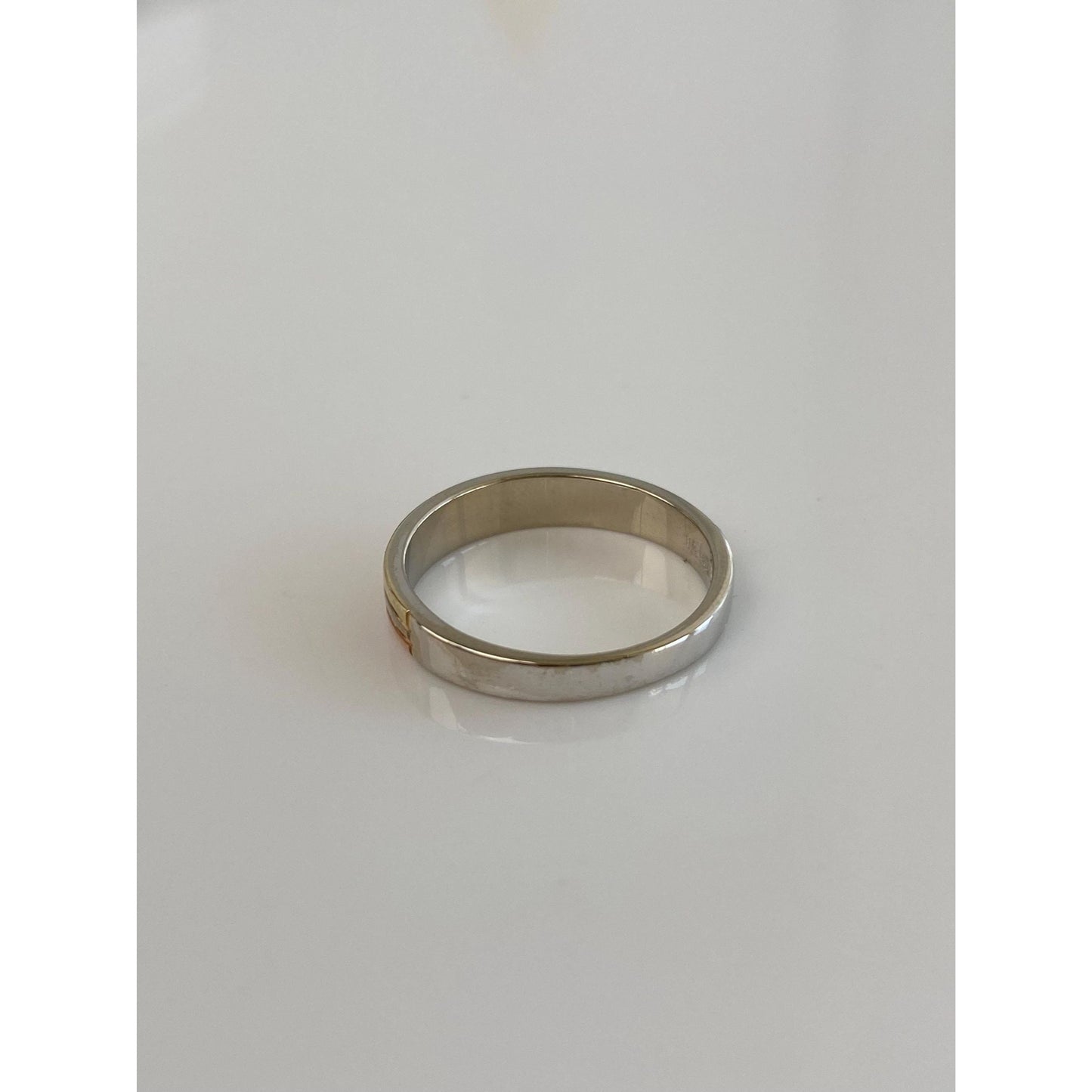 Vintage Solid 14k Tri Tone Gold Lined Ring Band - Size 6