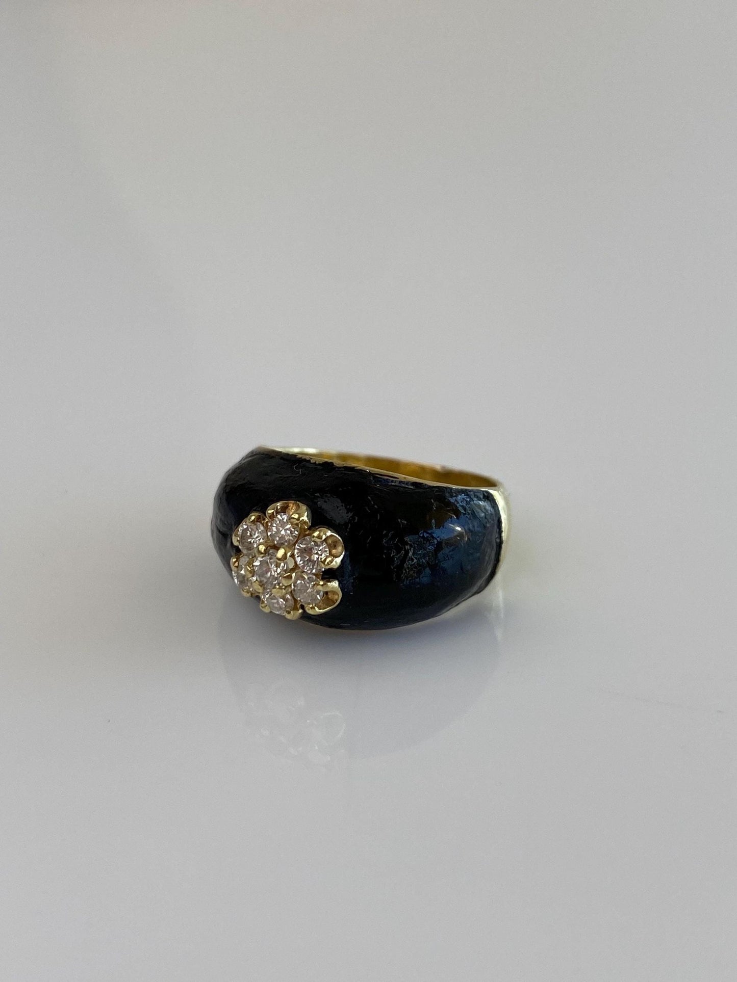 Vintage Solid 14k Yellow Gold Black Enamel Diamond Flower Ring Band - Size 5.25