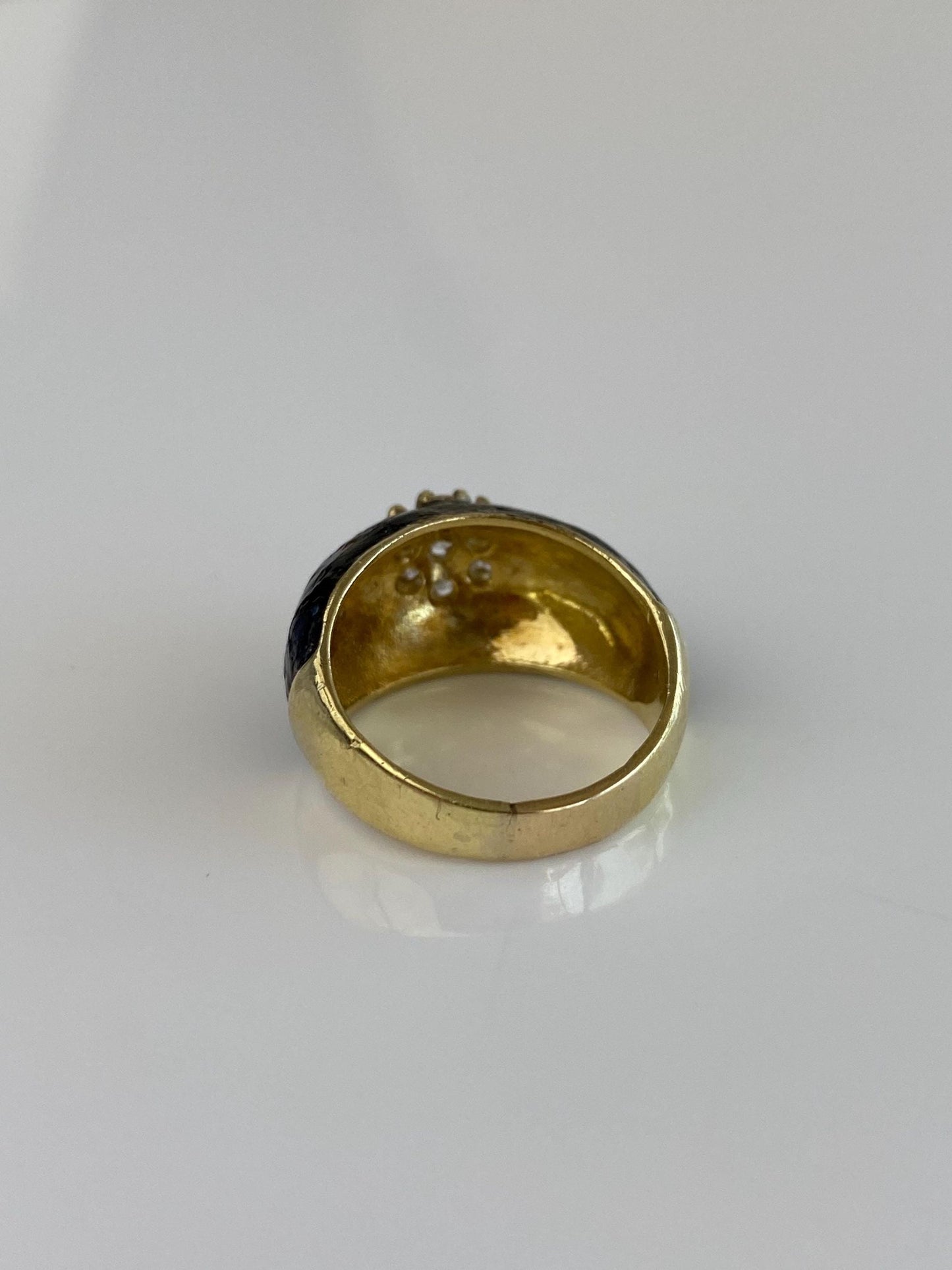 Vintage Solid 14k Yellow Gold Black Enamel Diamond Flower Ring Band - Size 5.25