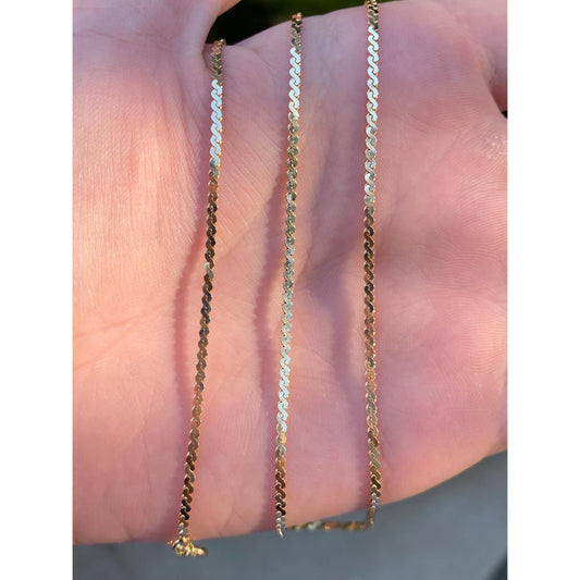 Vintage Solid 14k Yellow Gold Serpentine Chain Necklace - 17.5 inches