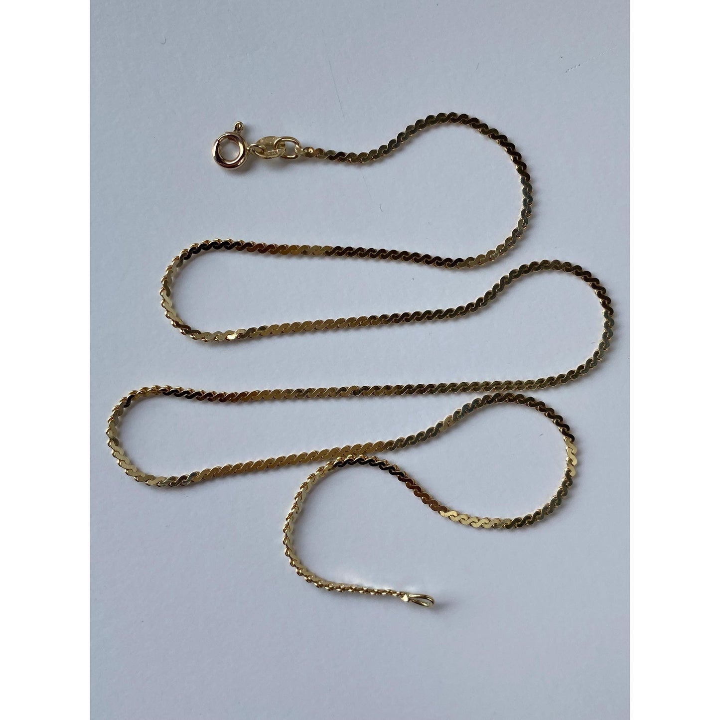 Vintage Solid 14k Yellow Gold Serpentine Chain Necklace - 17.5 inches