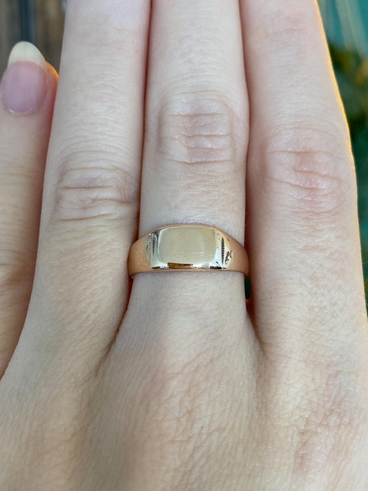 Vintage Solid 12k Rosey Gold Ring - Size 7.75