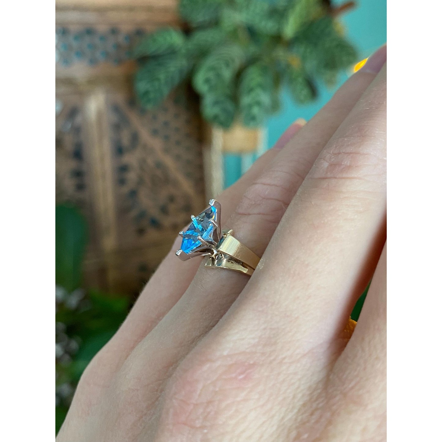 Vintage Solid 10k White & Yellow Gold Marquis Topaz Ring - Size 5