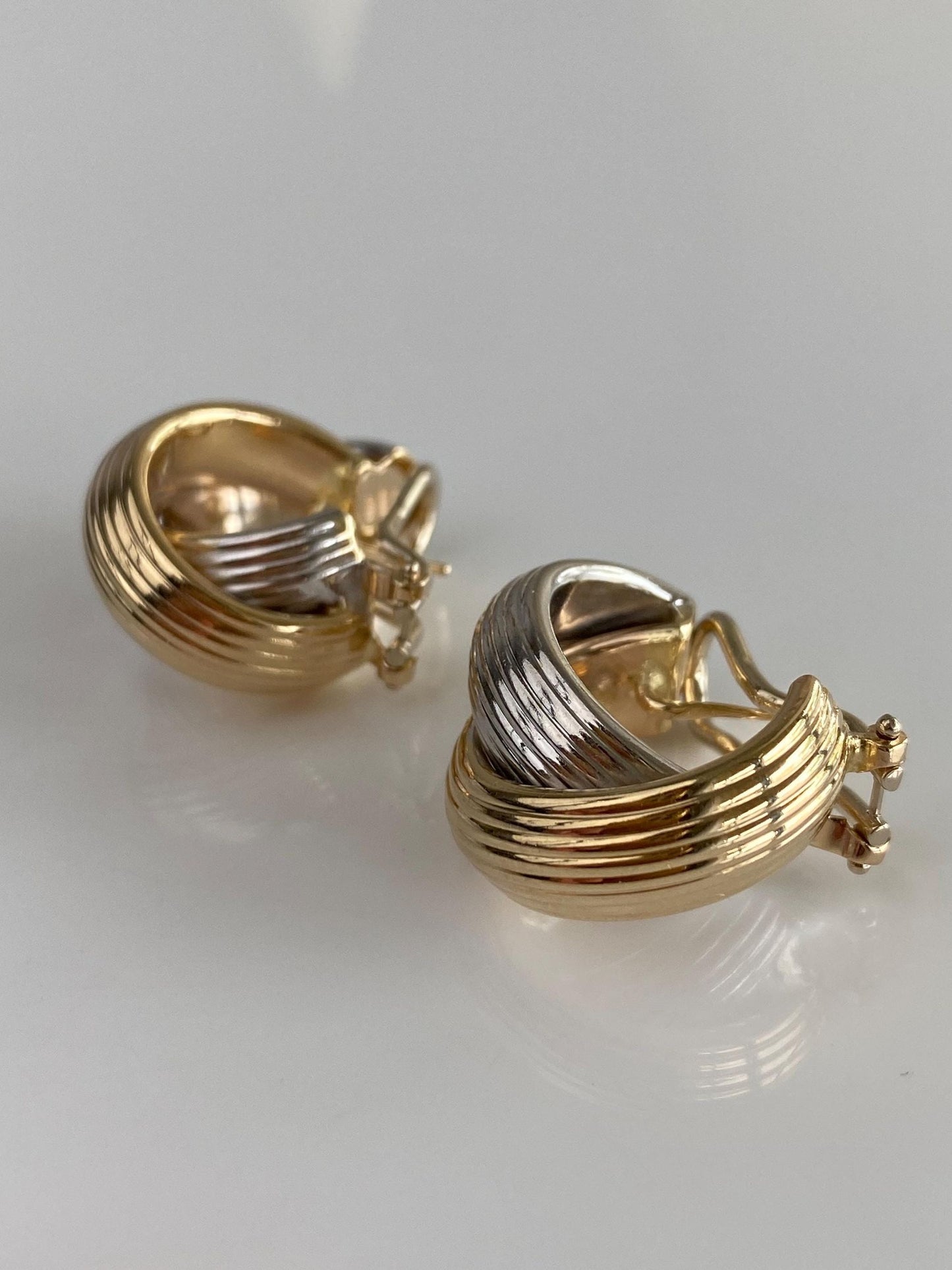 Vintage 14k White & Yellow Gold Lined Crossed Design Drop Earrings