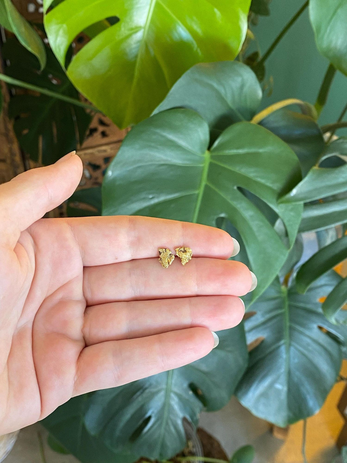 Vintage Solid 14k & 18k Yellow Gold Nugget Stud Earrings