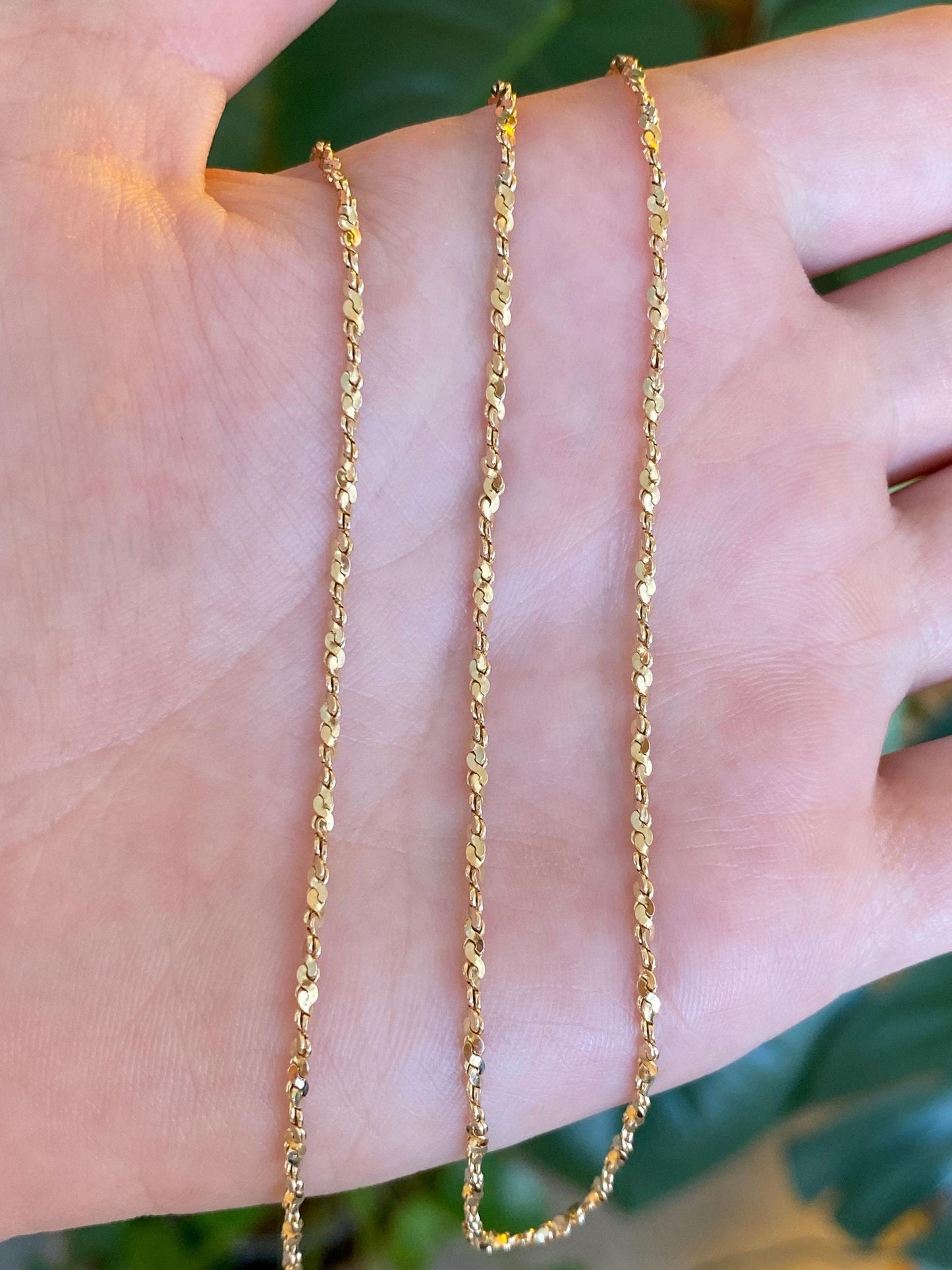 Vintage Solid 14k Yellow Gold Twisted Serpentine Chain Necklace - 16.75 inches