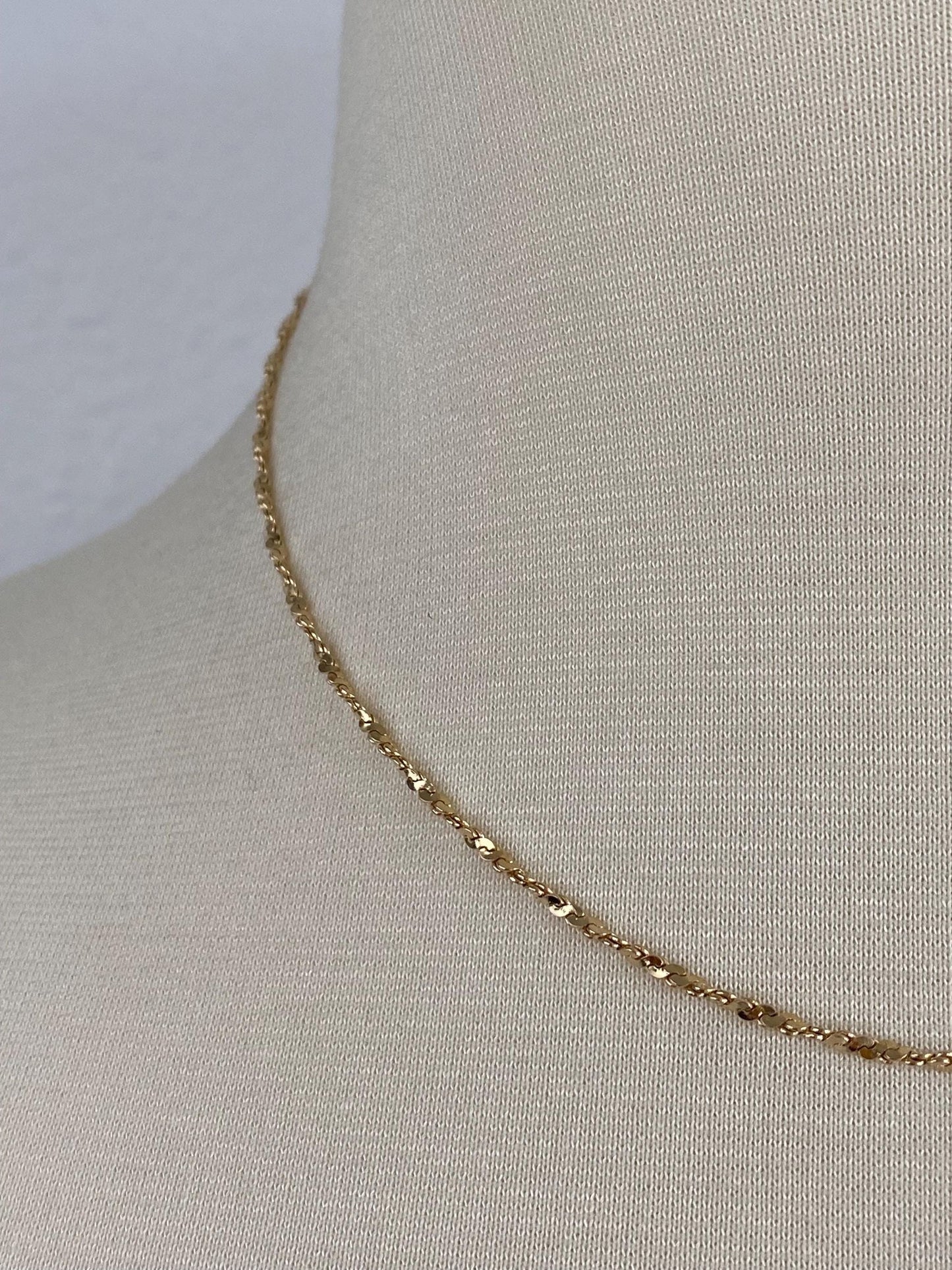 Vintage Solid 14k Yellow Gold Twisted Serpentine Chain Necklace - 16.75 inches