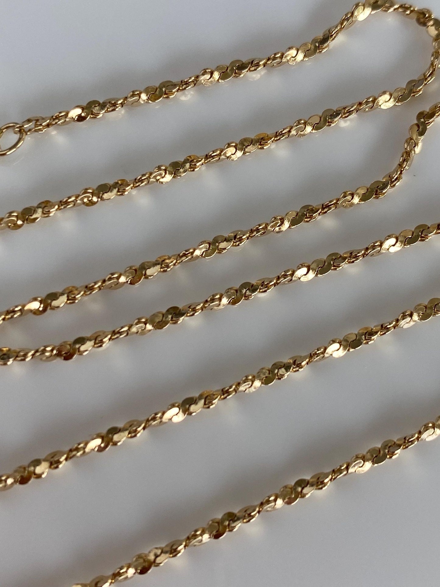 Vintage Solid 14k Yellow Gold Twisted Serpentine Chain Necklace - 16.75 inches