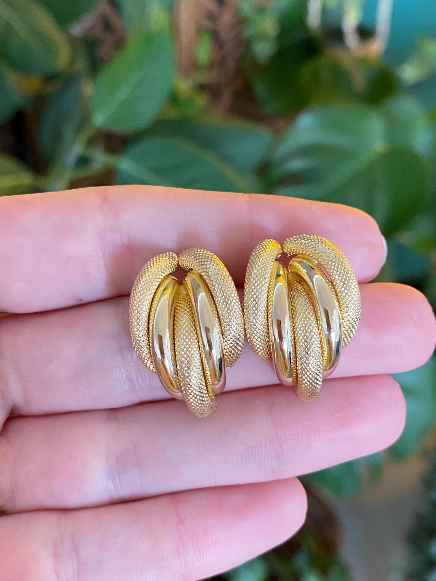 Vintage 14k Yellow Gold Layered Drop Earrings