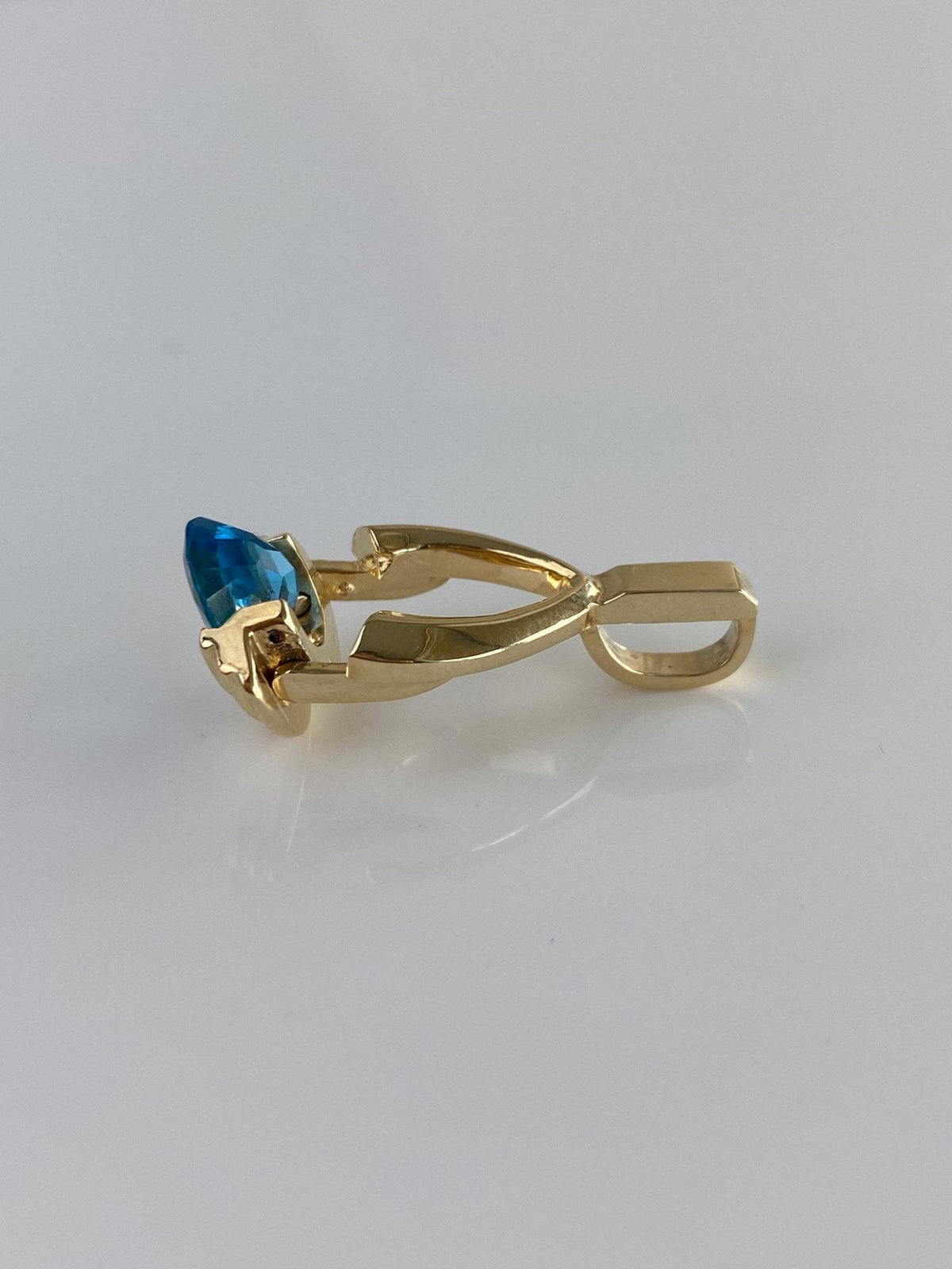 Vintage Solid 14k Yellow Gold Articulated Topaz Charm